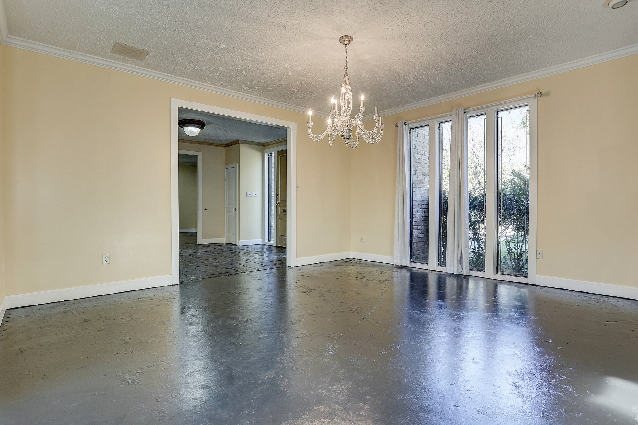 5203 Braesvalley Drive Property Photo 21