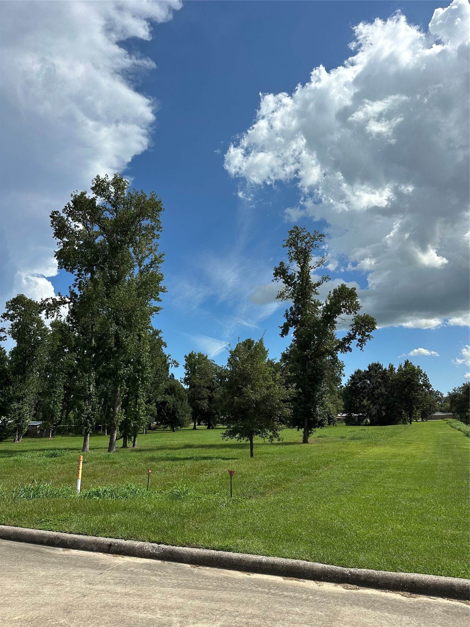 1 Lovers Lane Property Photo 3
