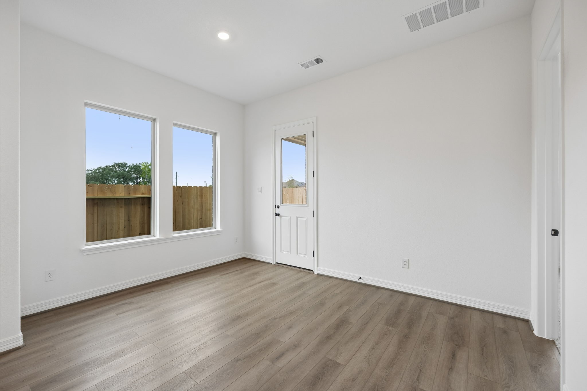 23619 Red Rowan Lane Property Photo 11