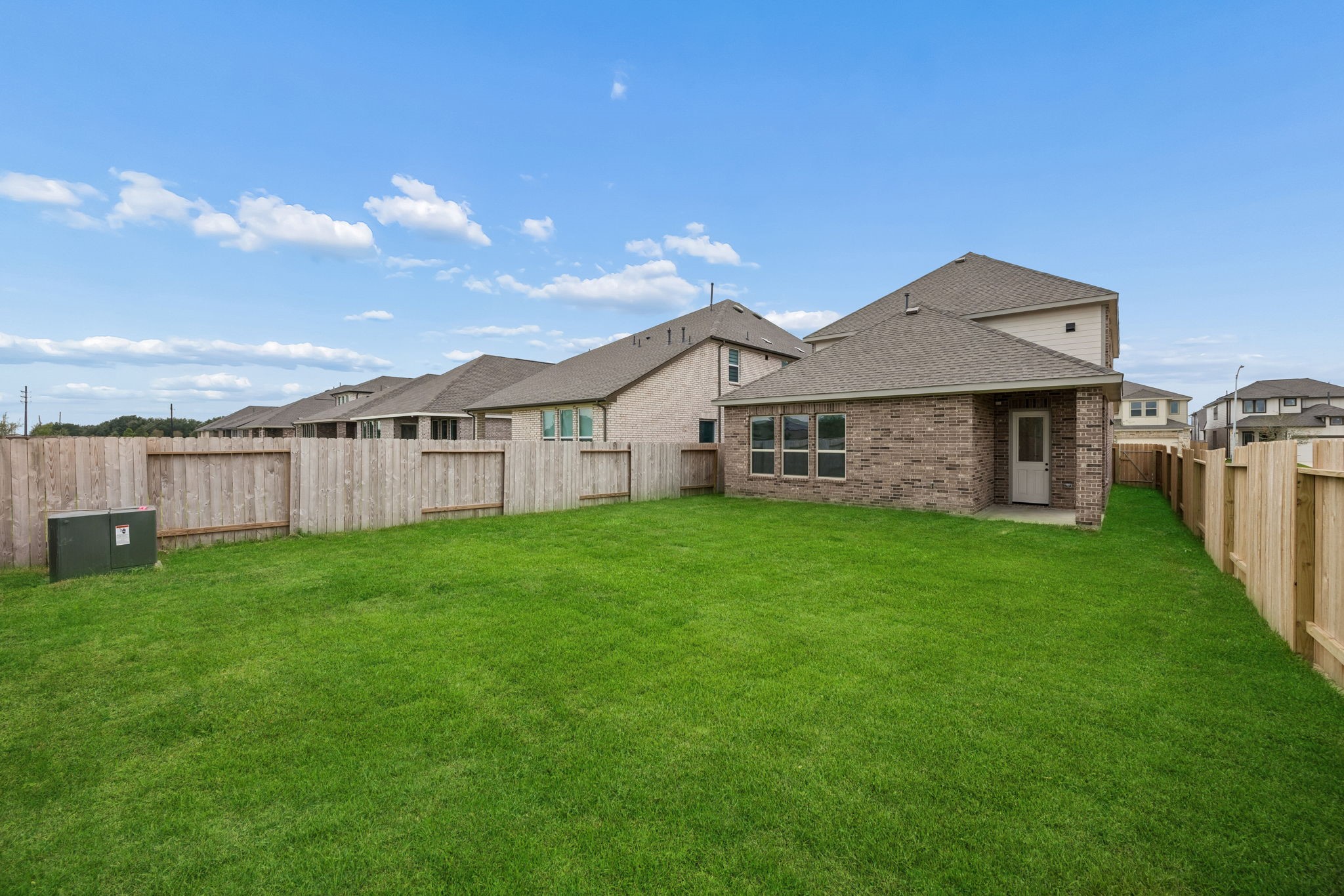 23619 Red Rowan Lane Property Photo 25