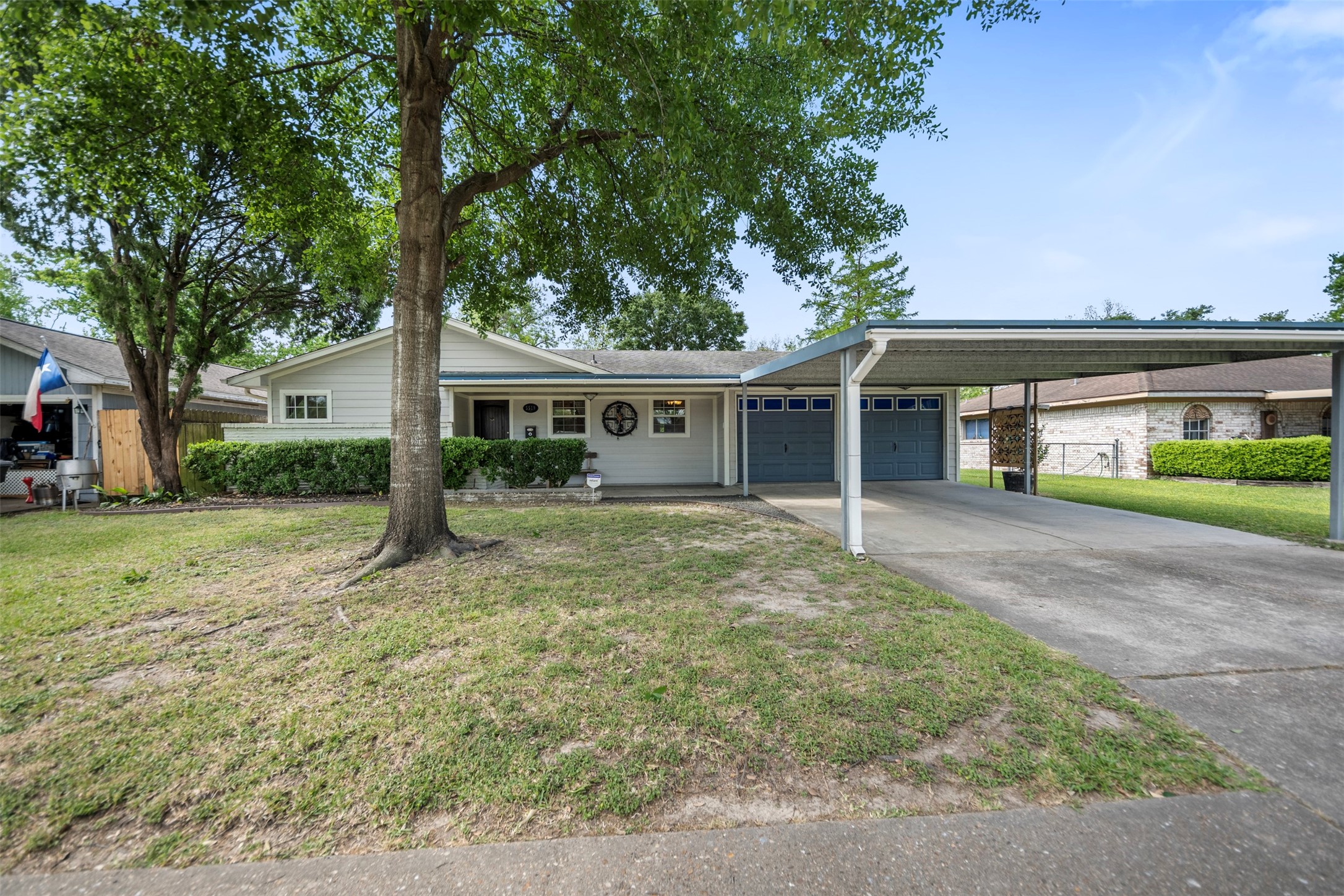 5519 Cheshire Lane Property Photo 1