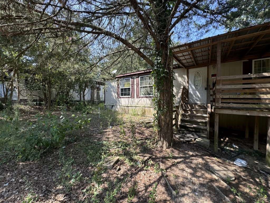 1882 Jones Drive Property Photo