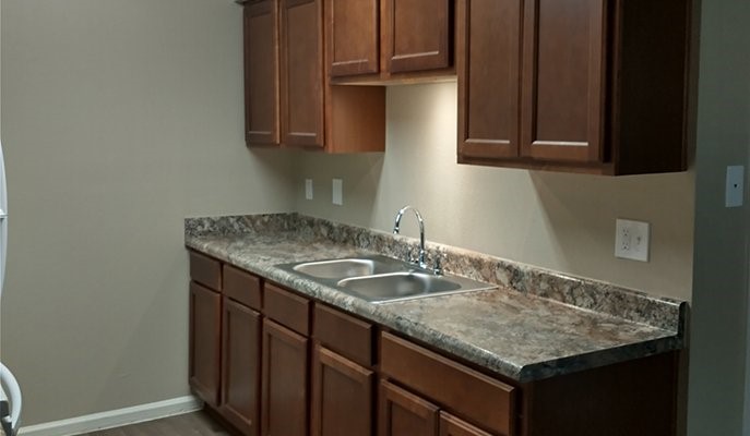 501 Henderson Ave Property Photo 9