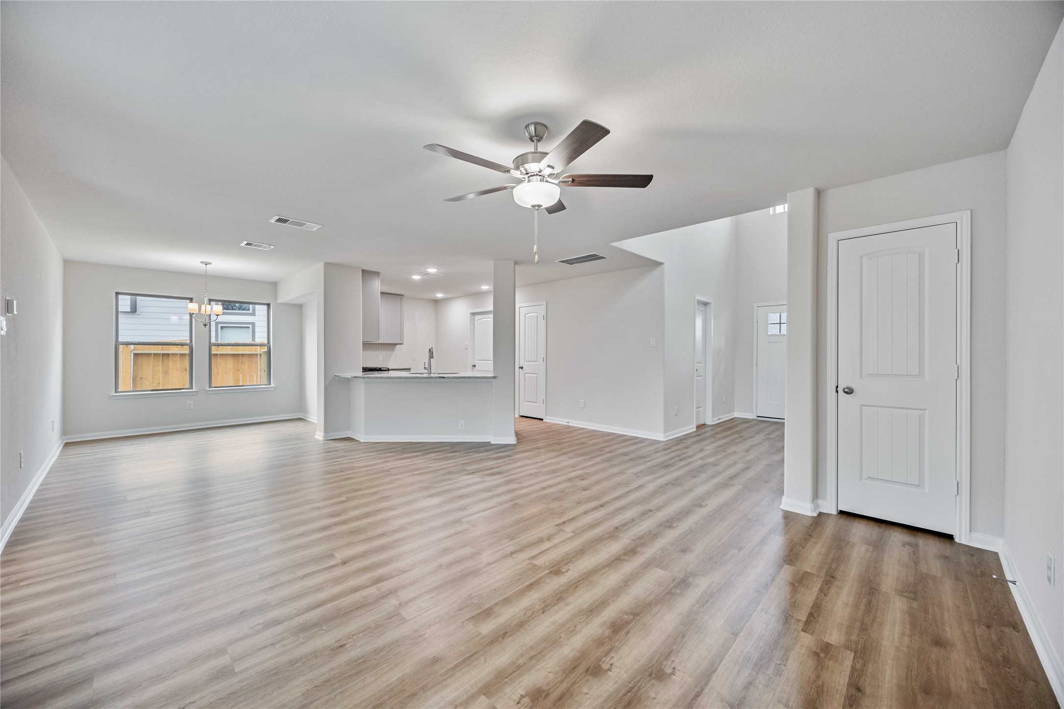 5304 Basquiat Drive Property Photo 6