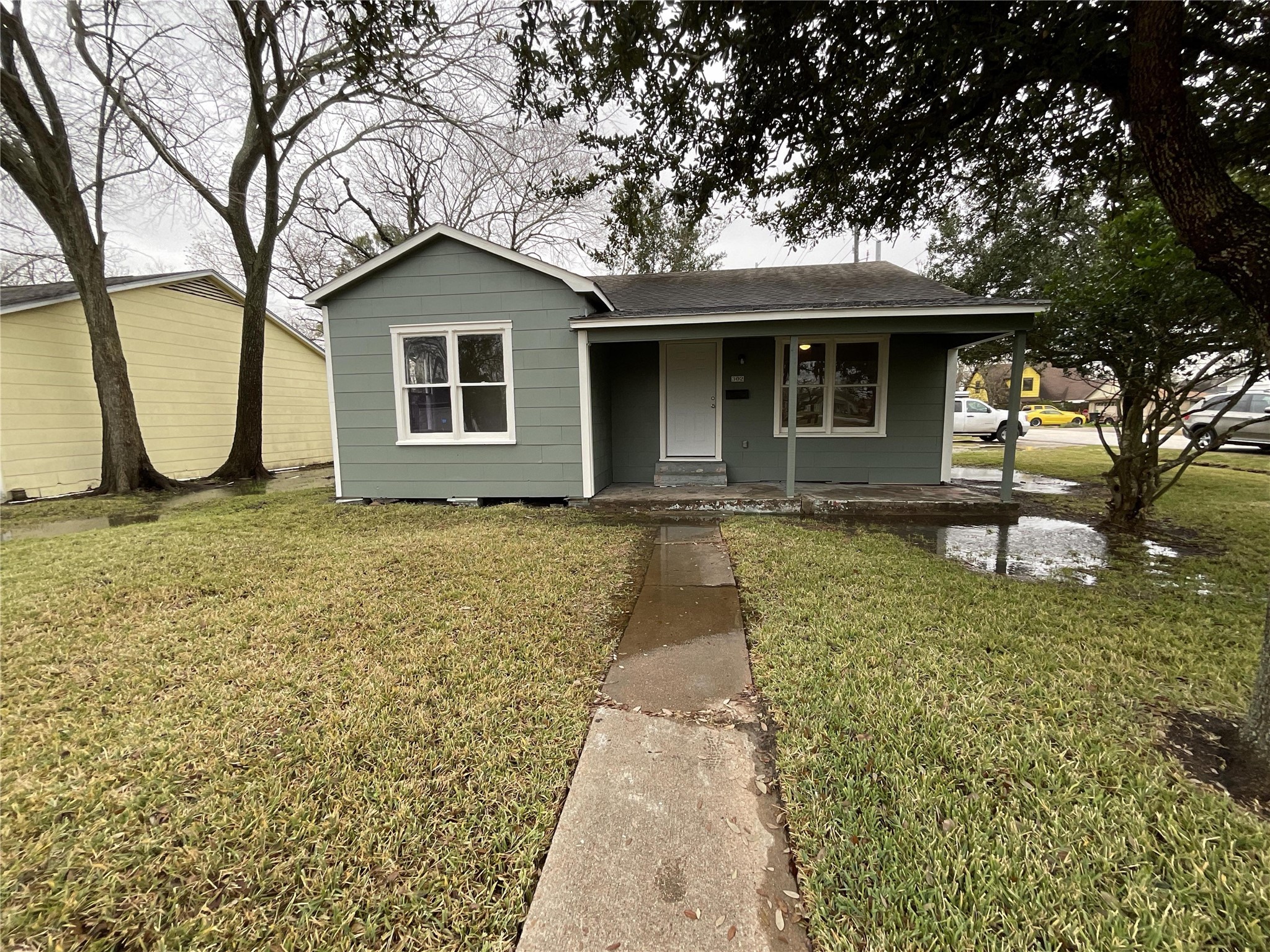 302 S 5th Street Property Photo 2
