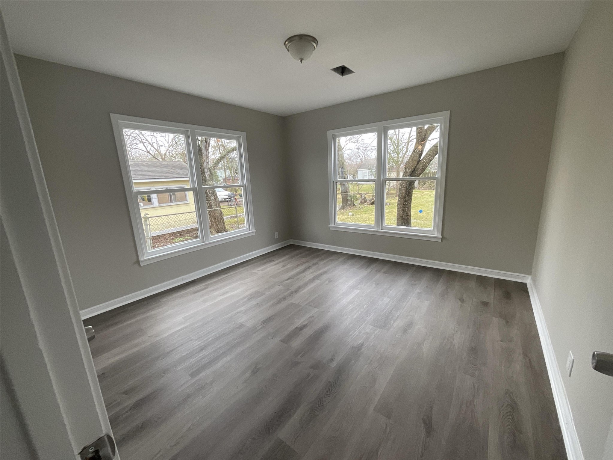 302 S 5th Street Property Photo 16