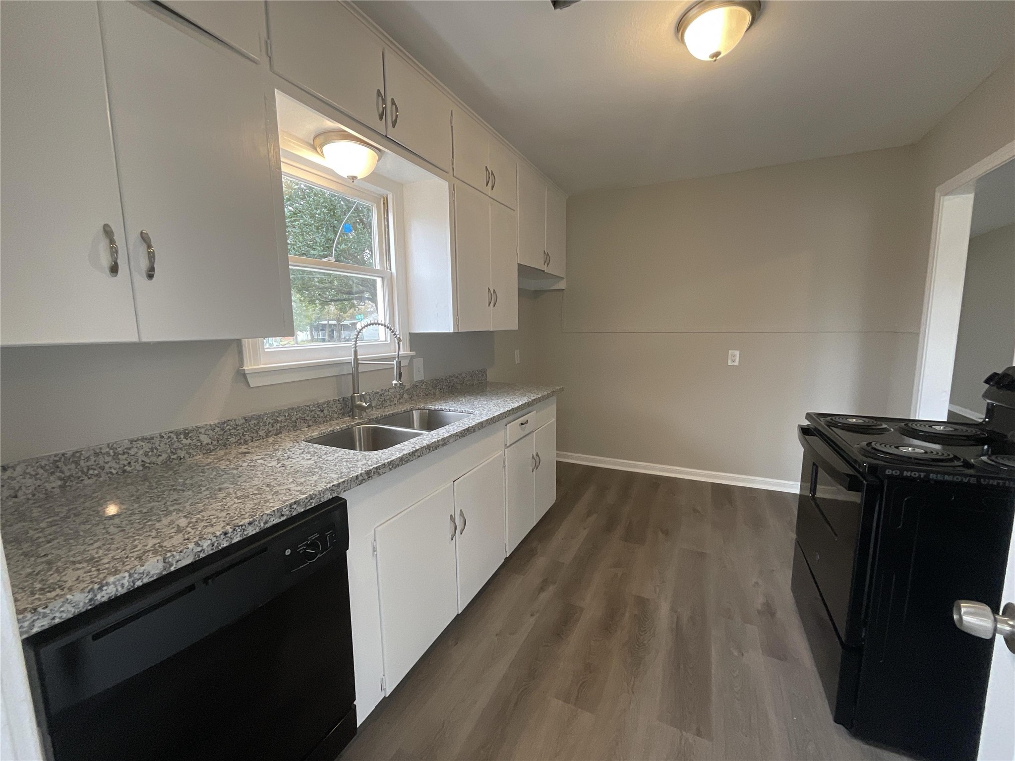 302 S 5th Street Property Photo 20
