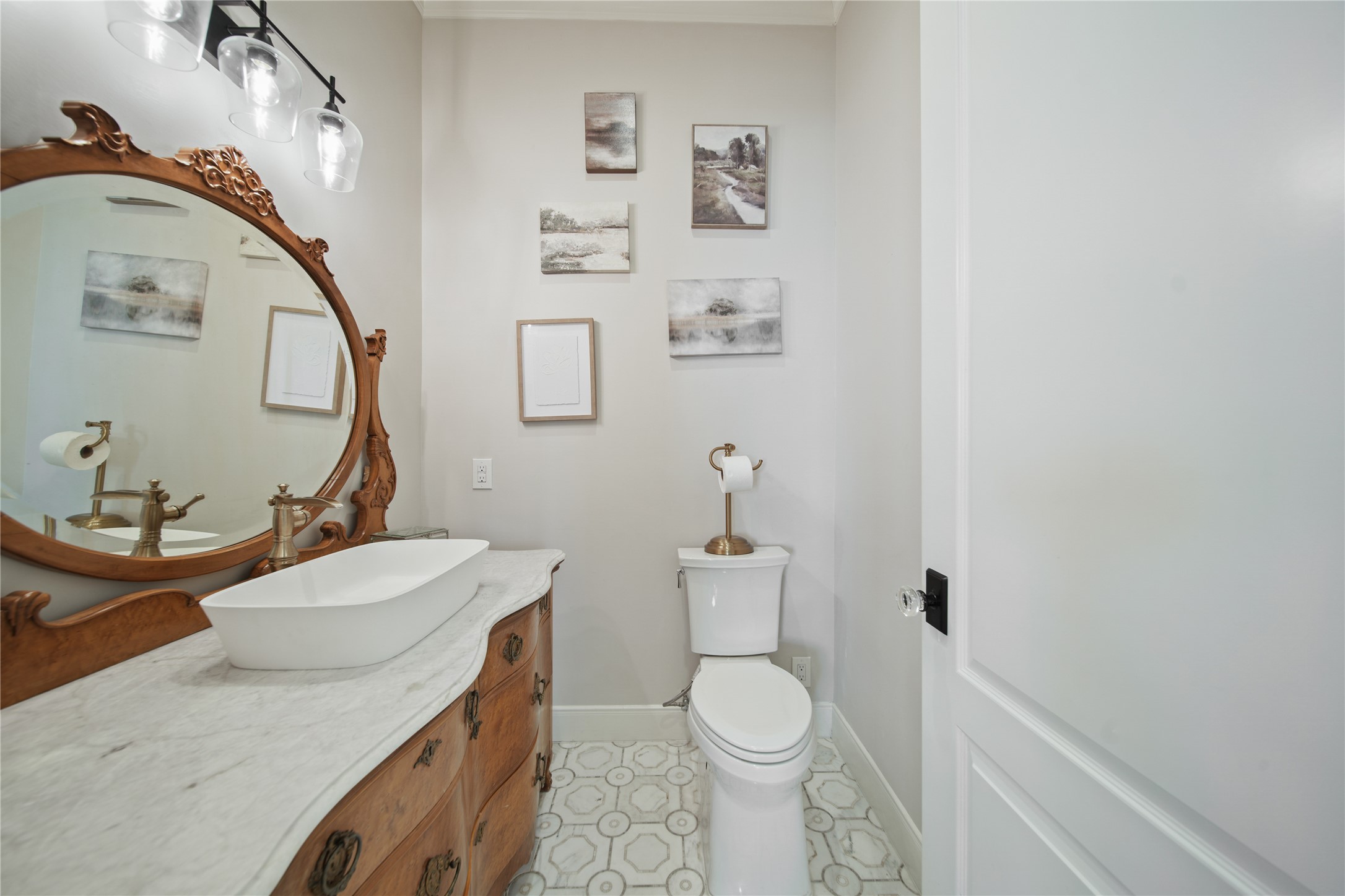 206 Avenue A Property Photo 23