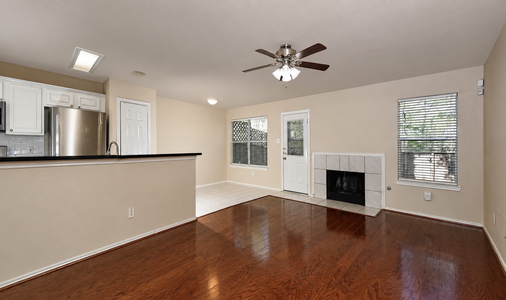 15 Marble Rock Place Property Photo 5