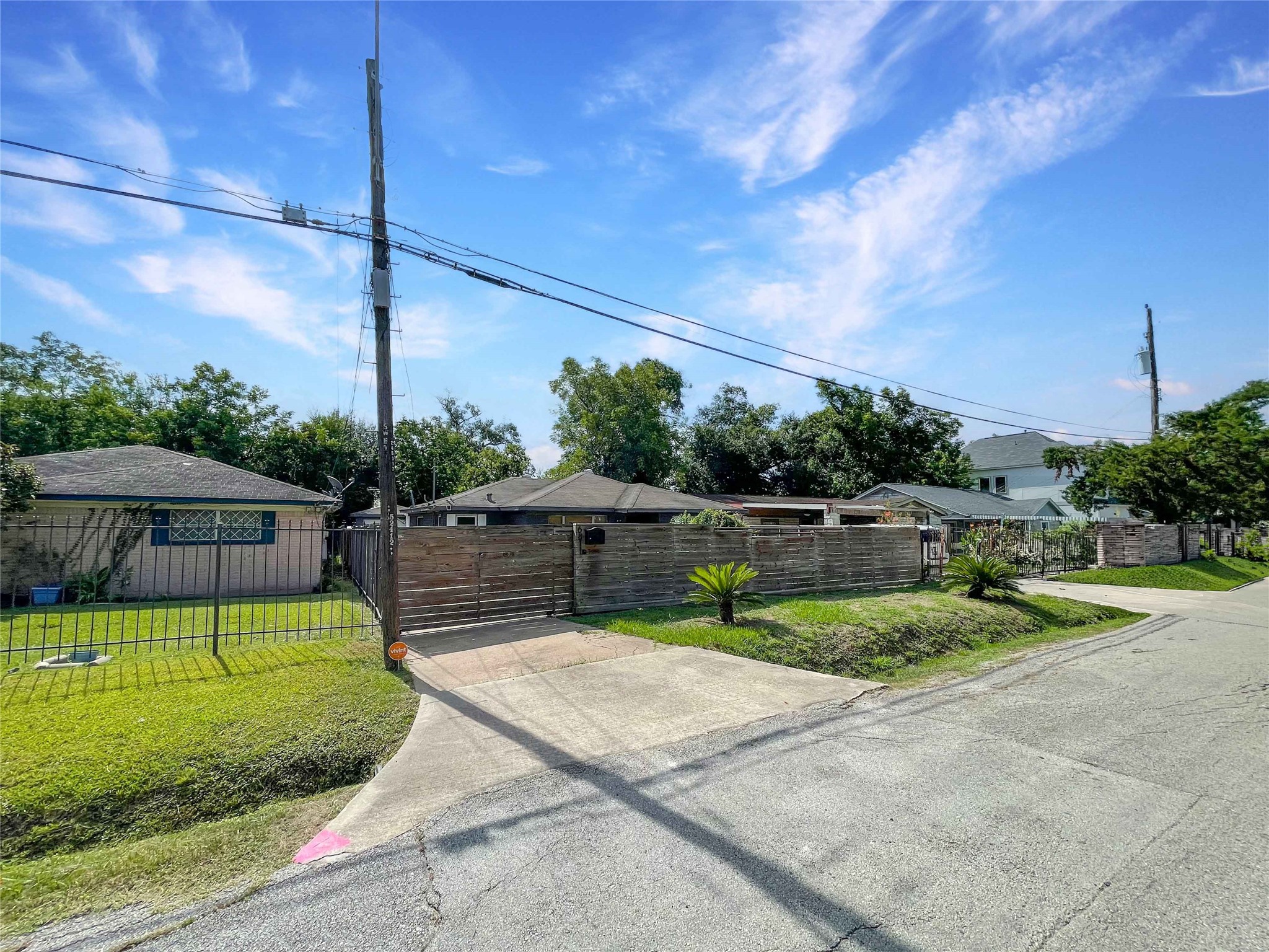 6811 Saint Augustine Street Property Photo 17