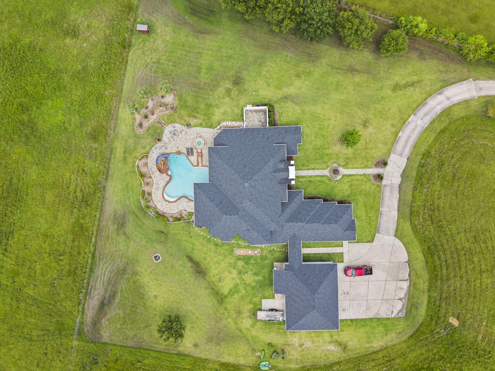 18732 Kz Road Property Photo 5