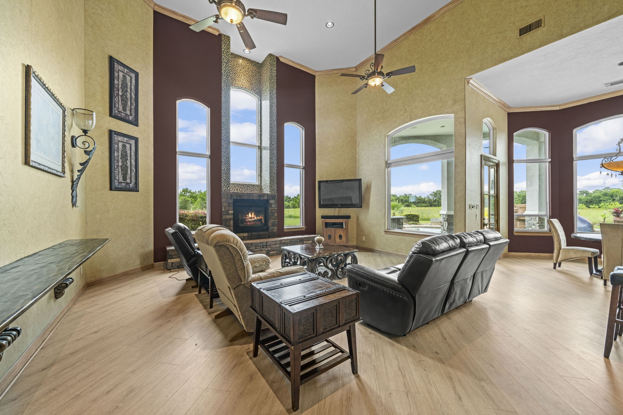 18732 Kz Road Property Photo 12