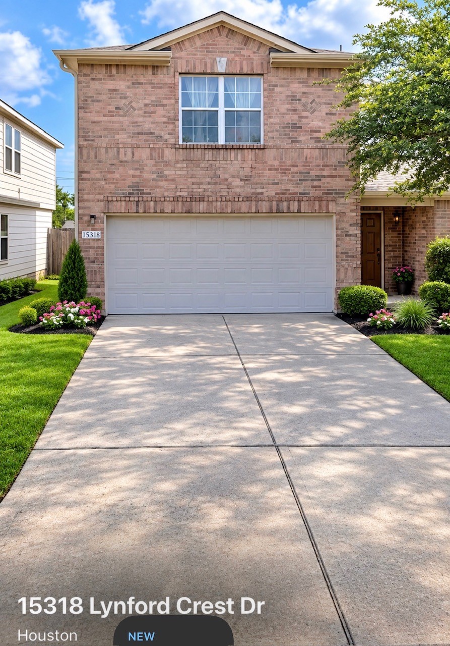 15318 Lynford Crest Drive Property Photo 1