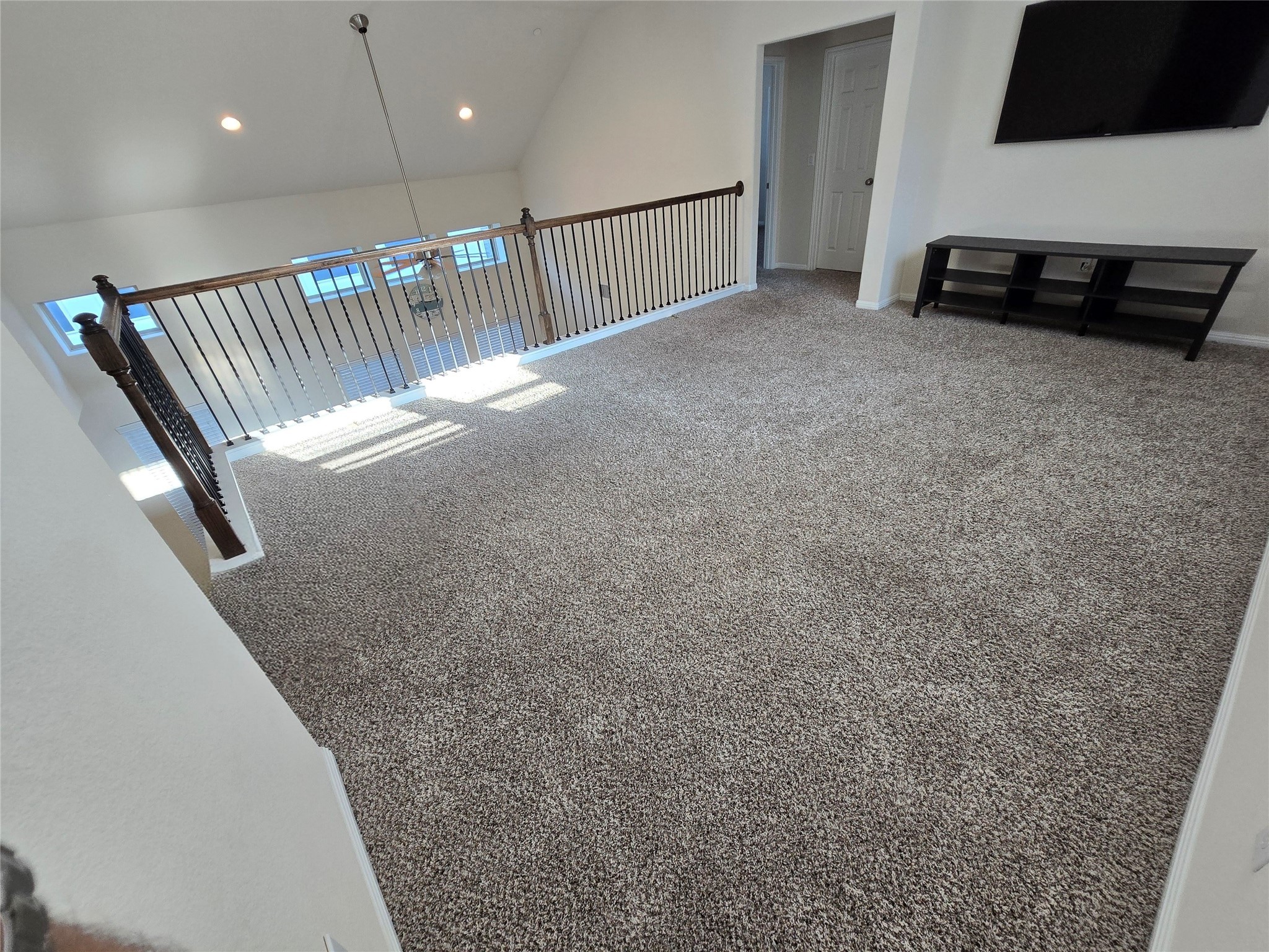 3240 E Whitestone Boulevard 49 Property Photo 18