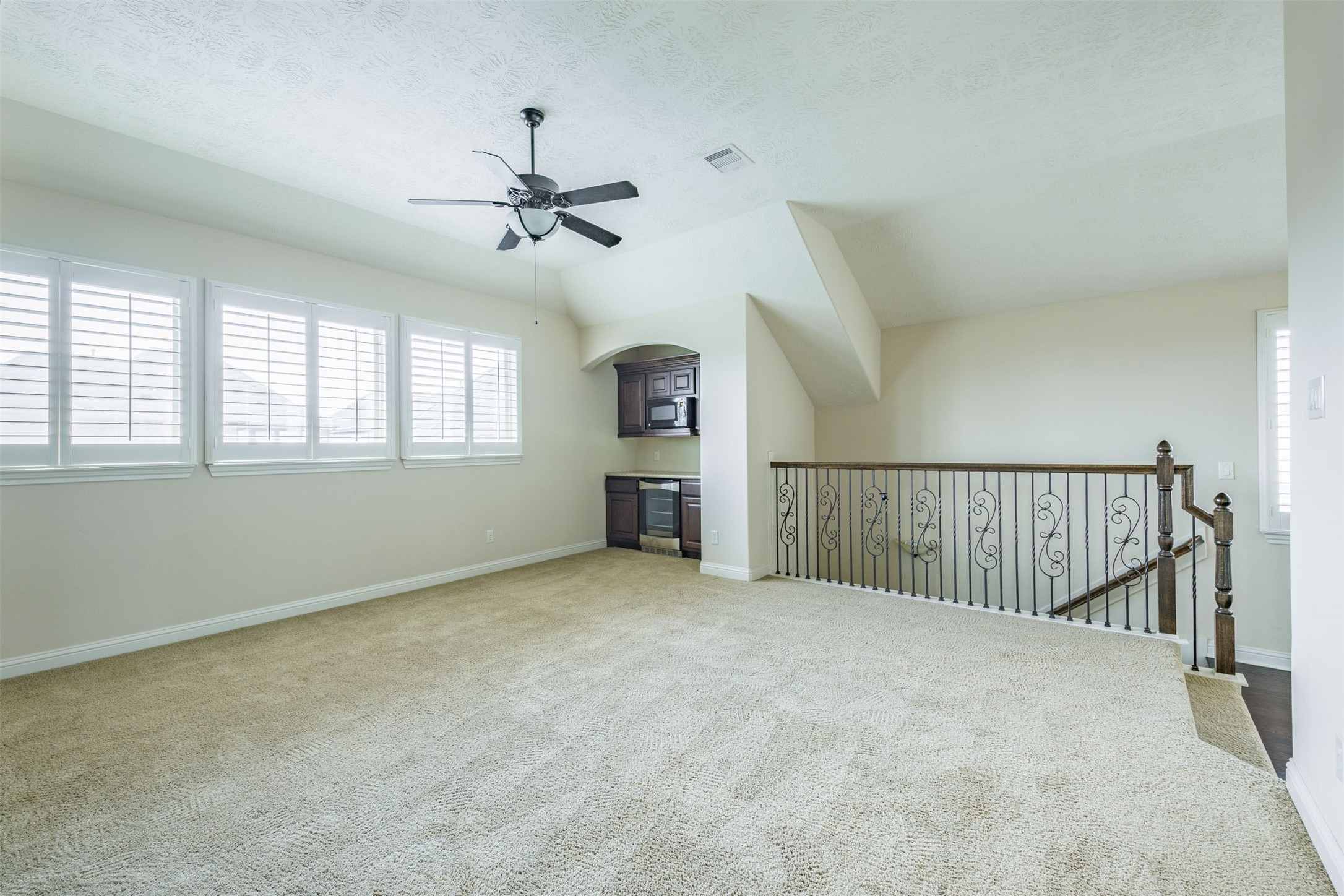 6114 Pepper Trail Lane Property Photo 24