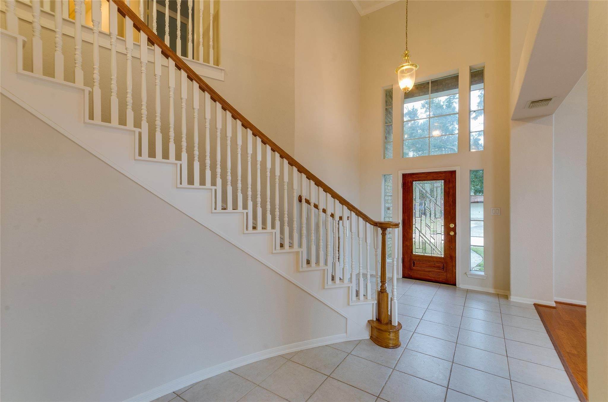4019 Angel Springs Drive Property Photo 3