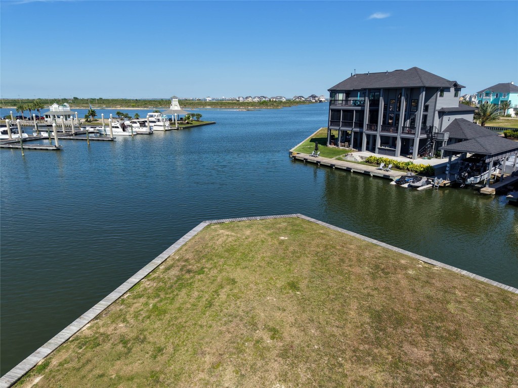 47 Shell Key Property Photo 17