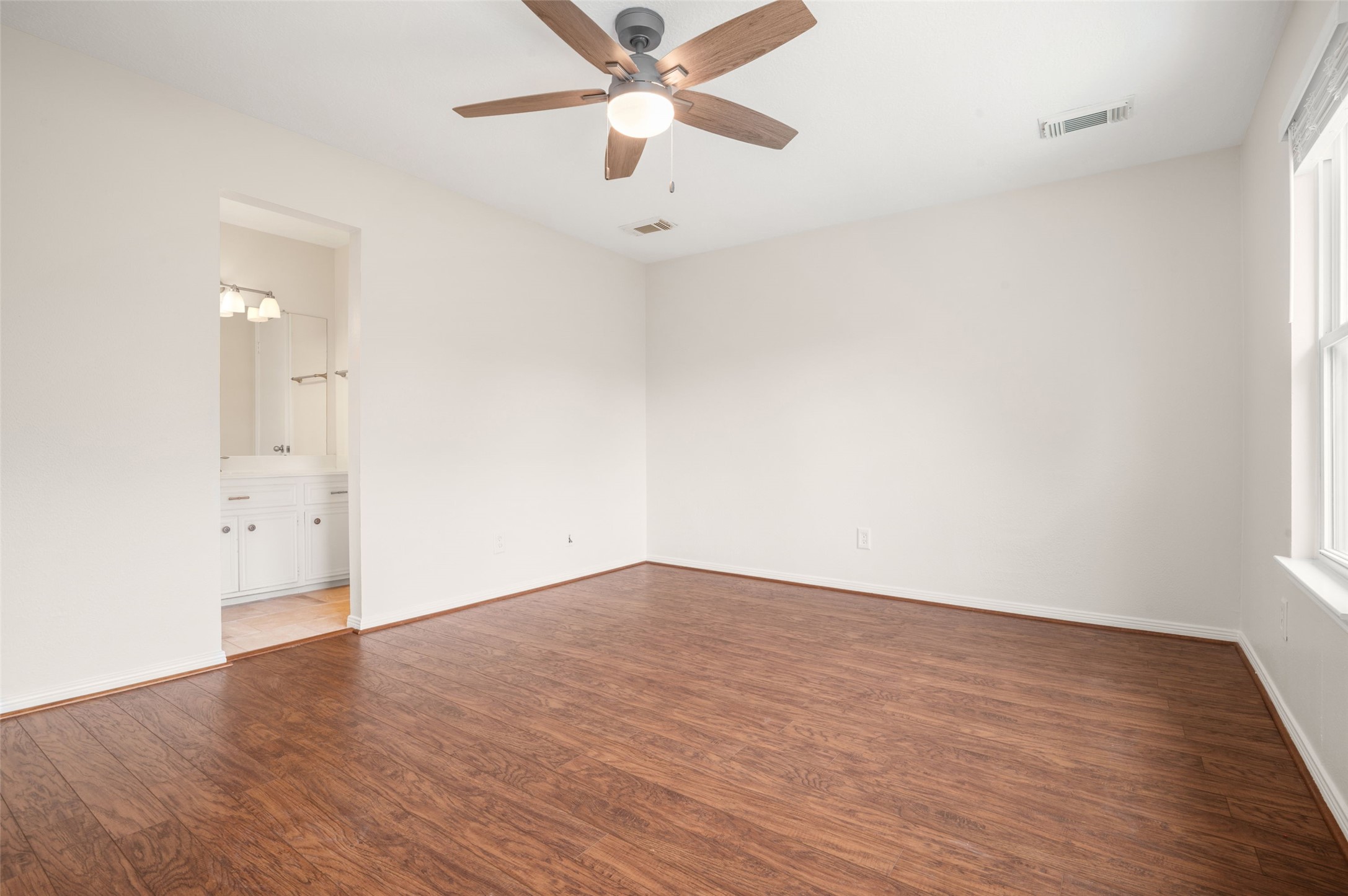 14402 Sandalfoot Street Property Photo 34