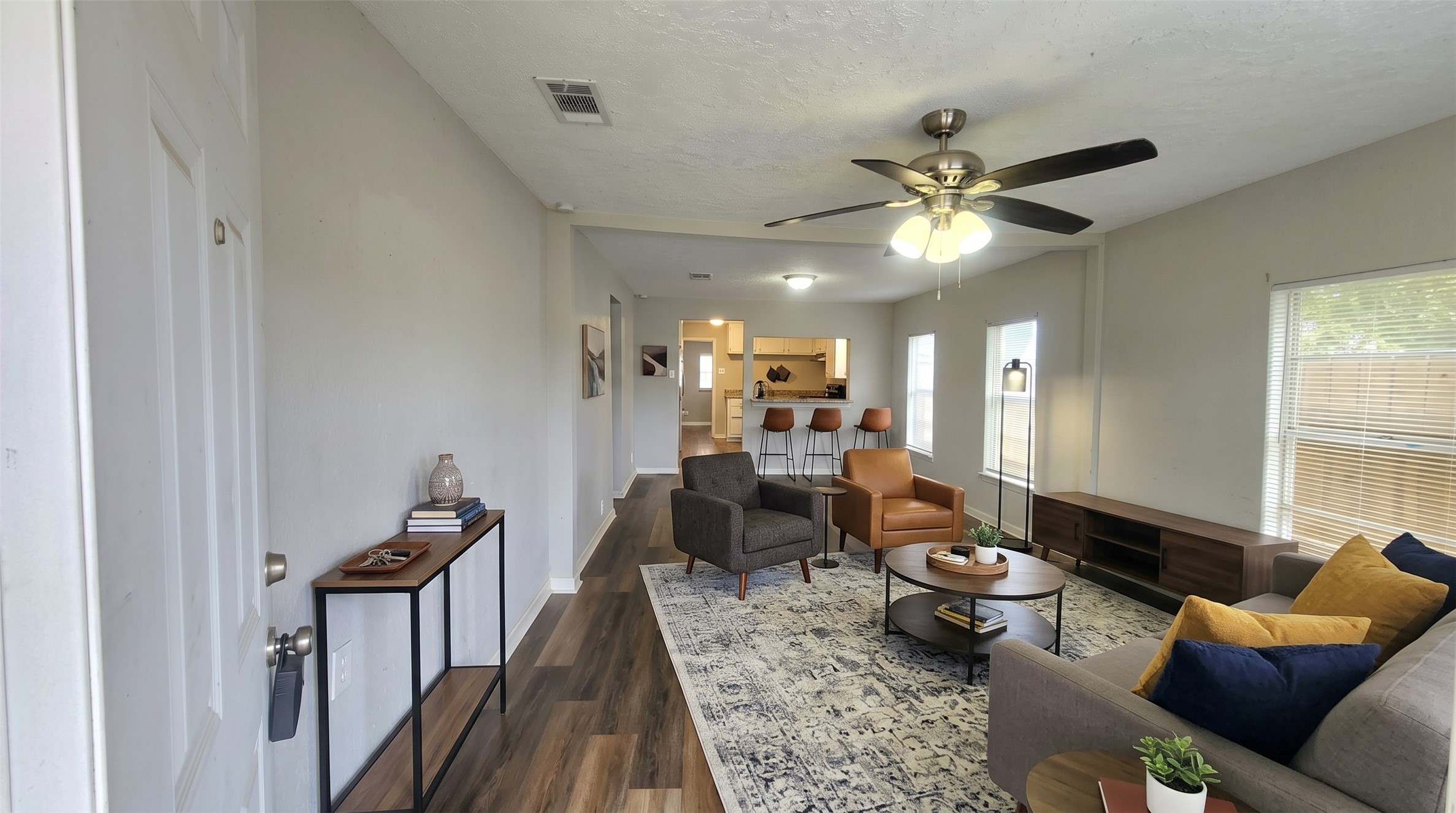 419 N Parrish Street Property Photo 1
