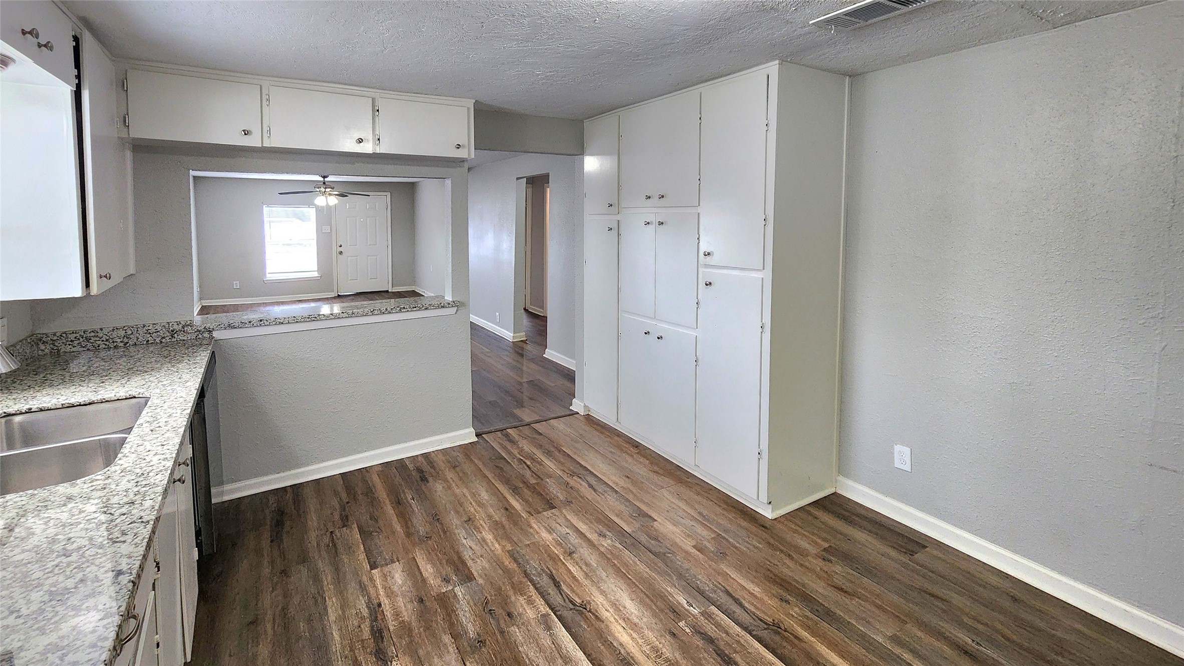 419 N Parrish Street Property Photo 17