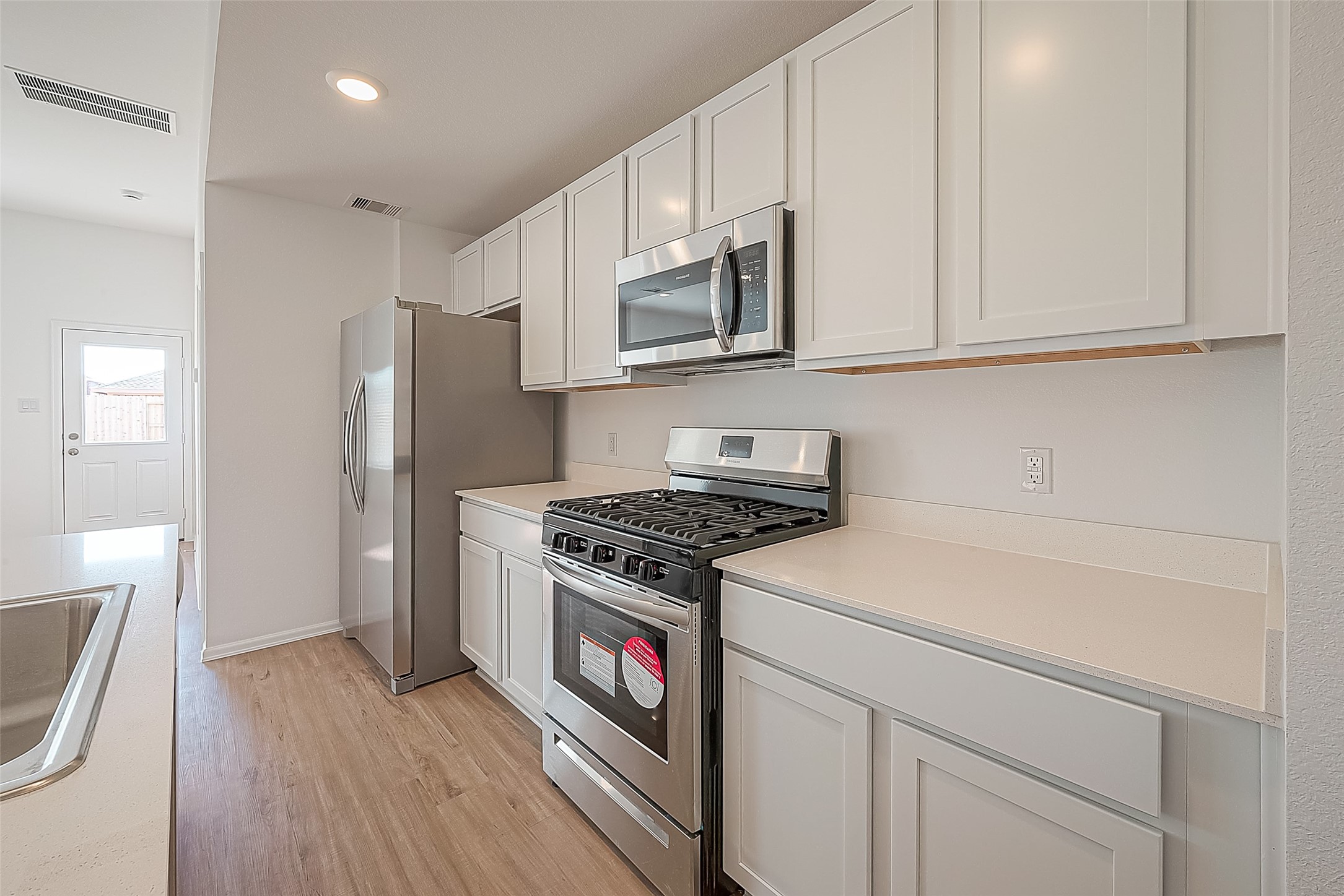 27123 Breakaway Lane Property Photo 10