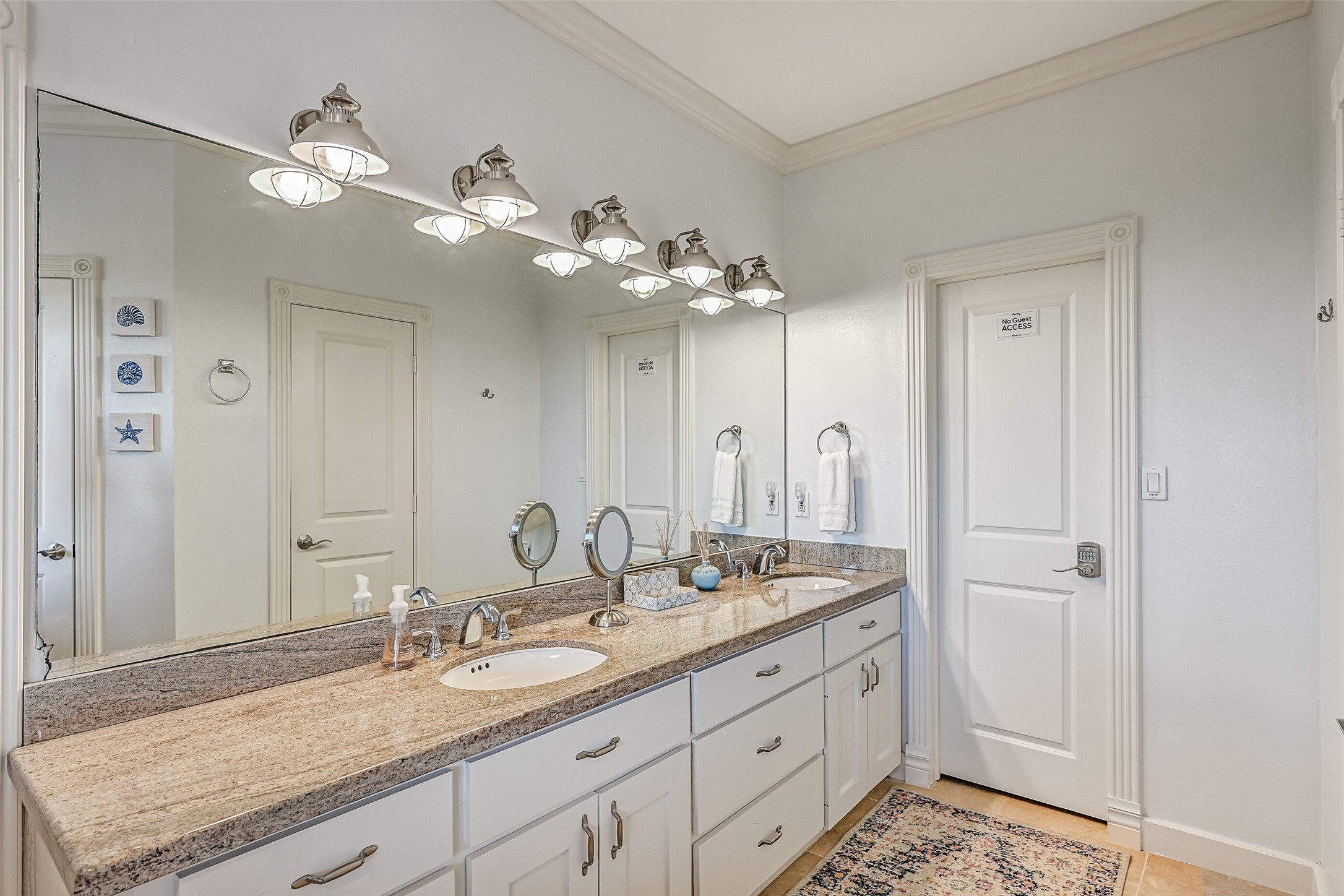 14458 Spyglass Circle Property Photo 36