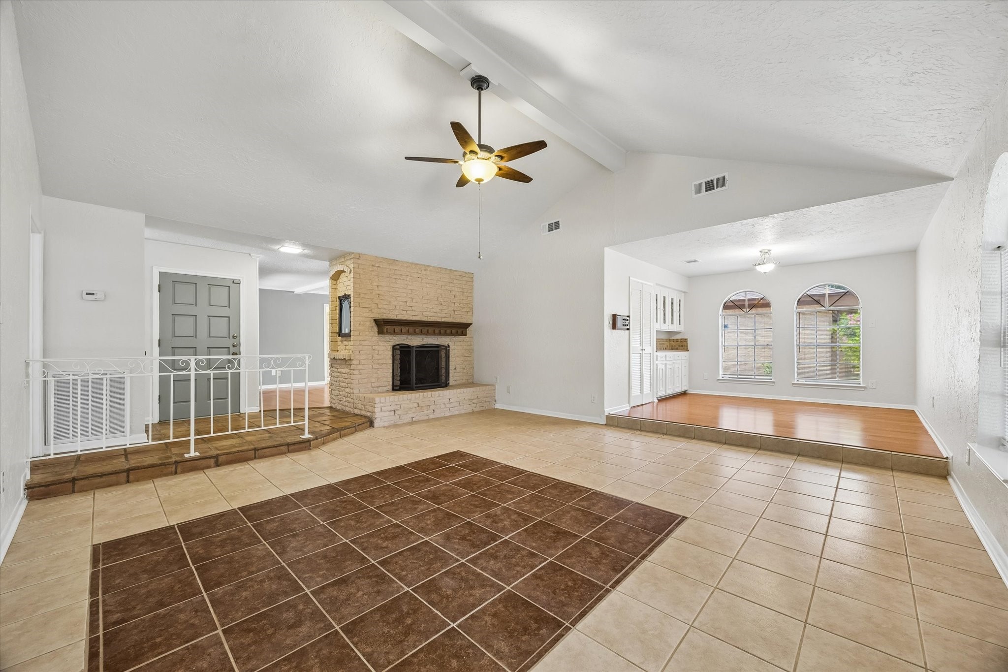 3602 Pine Court Property Photo 6