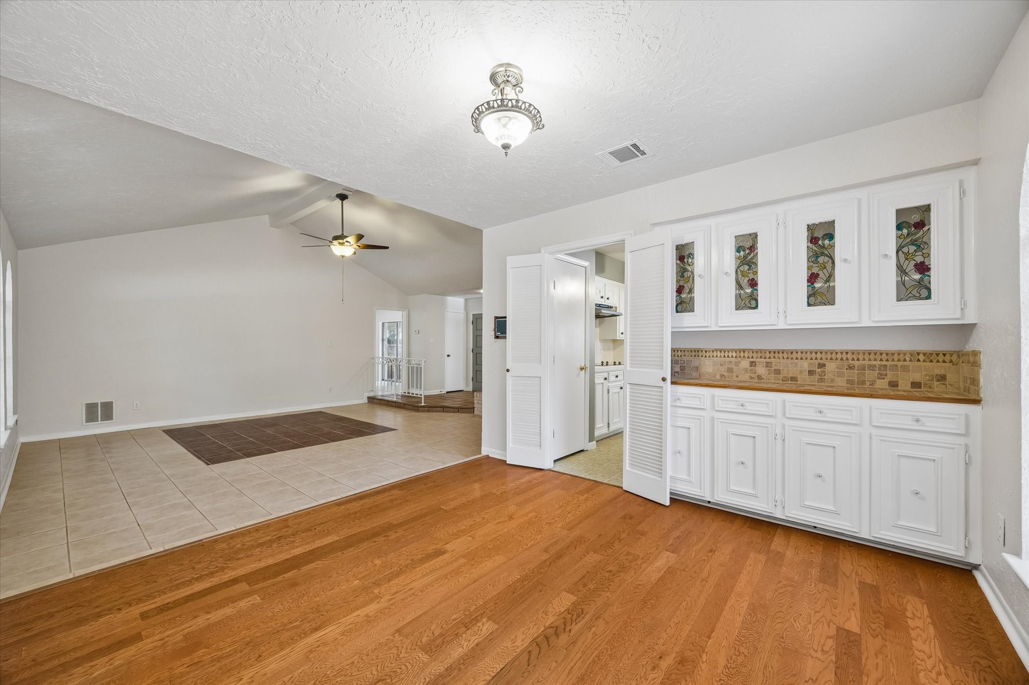 3602 Pine Court Property Photo 12
