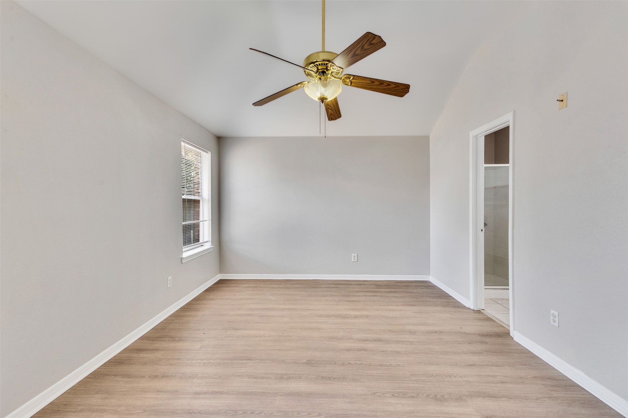 7434 Parkland Manor Drive Property Photo 11