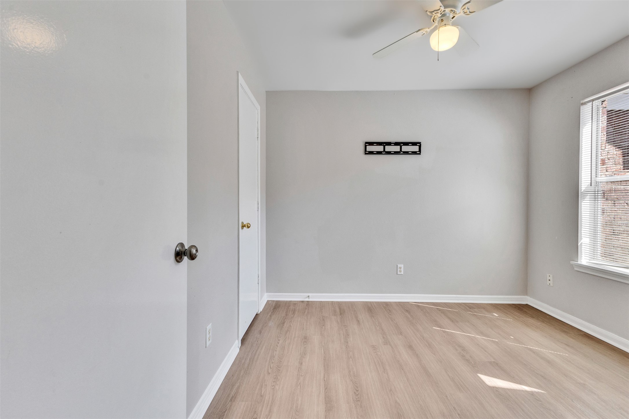 7434 Parkland Manor Drive Property Photo 17