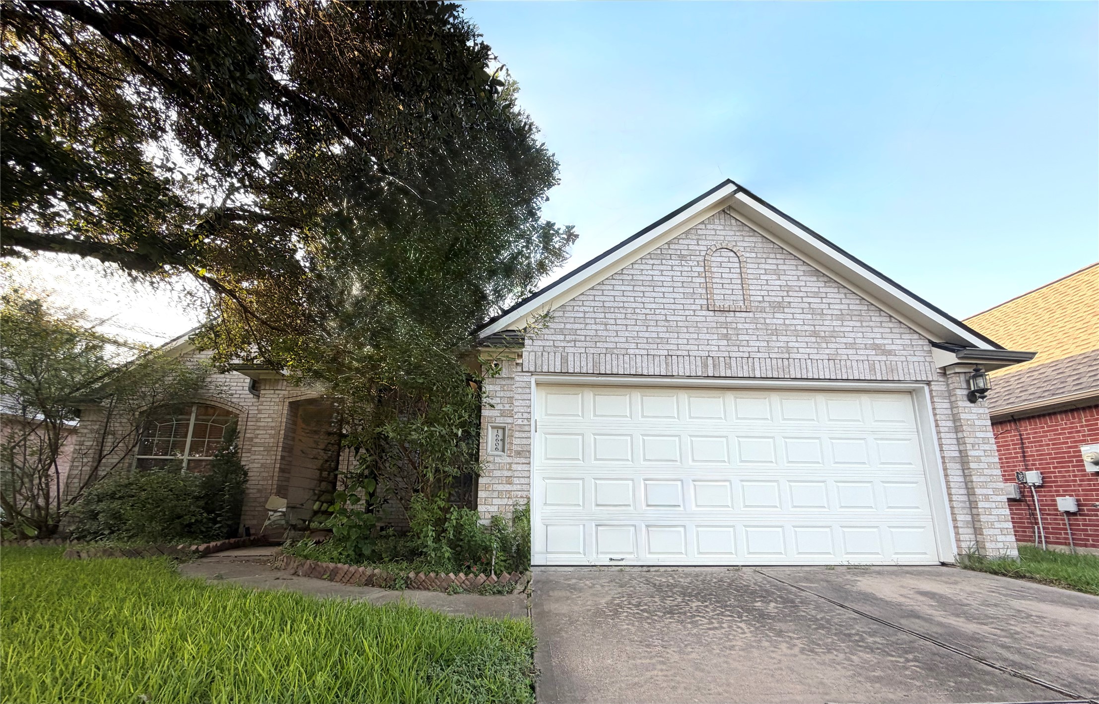 16606 Cold Harbor Lane Property Photo 1