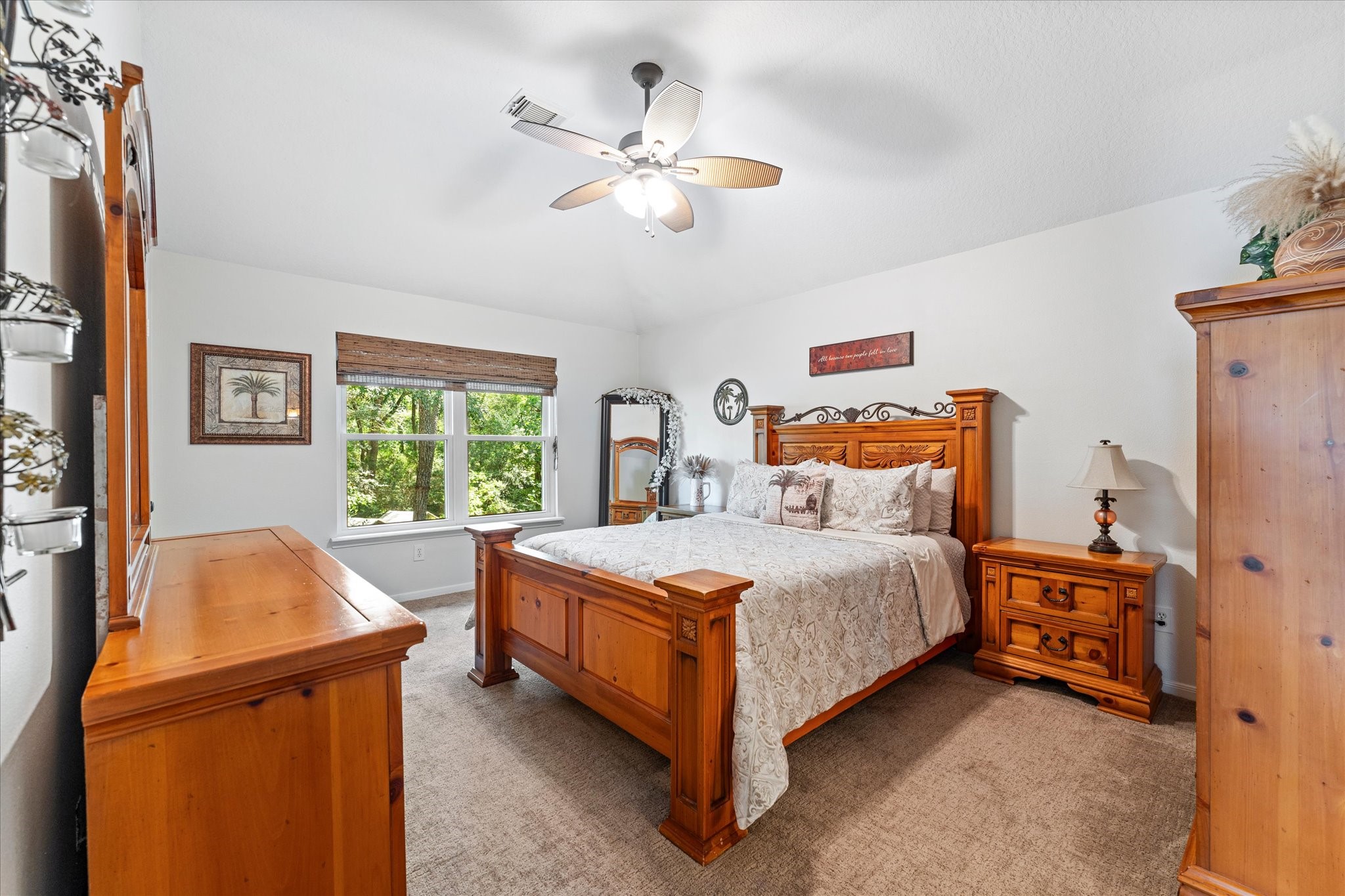 50 N Hollylaurel Circle Property Photo 22