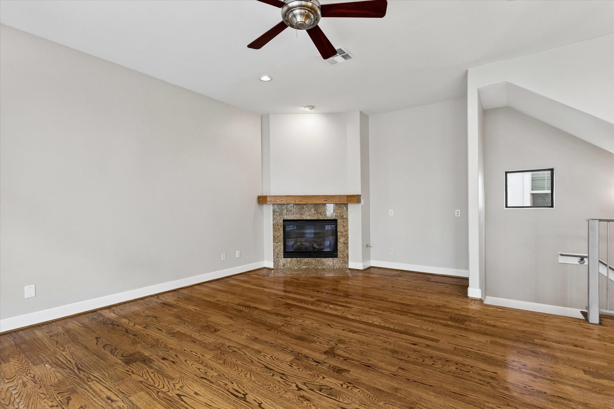 1912 Woodbury Street Property Photo 17