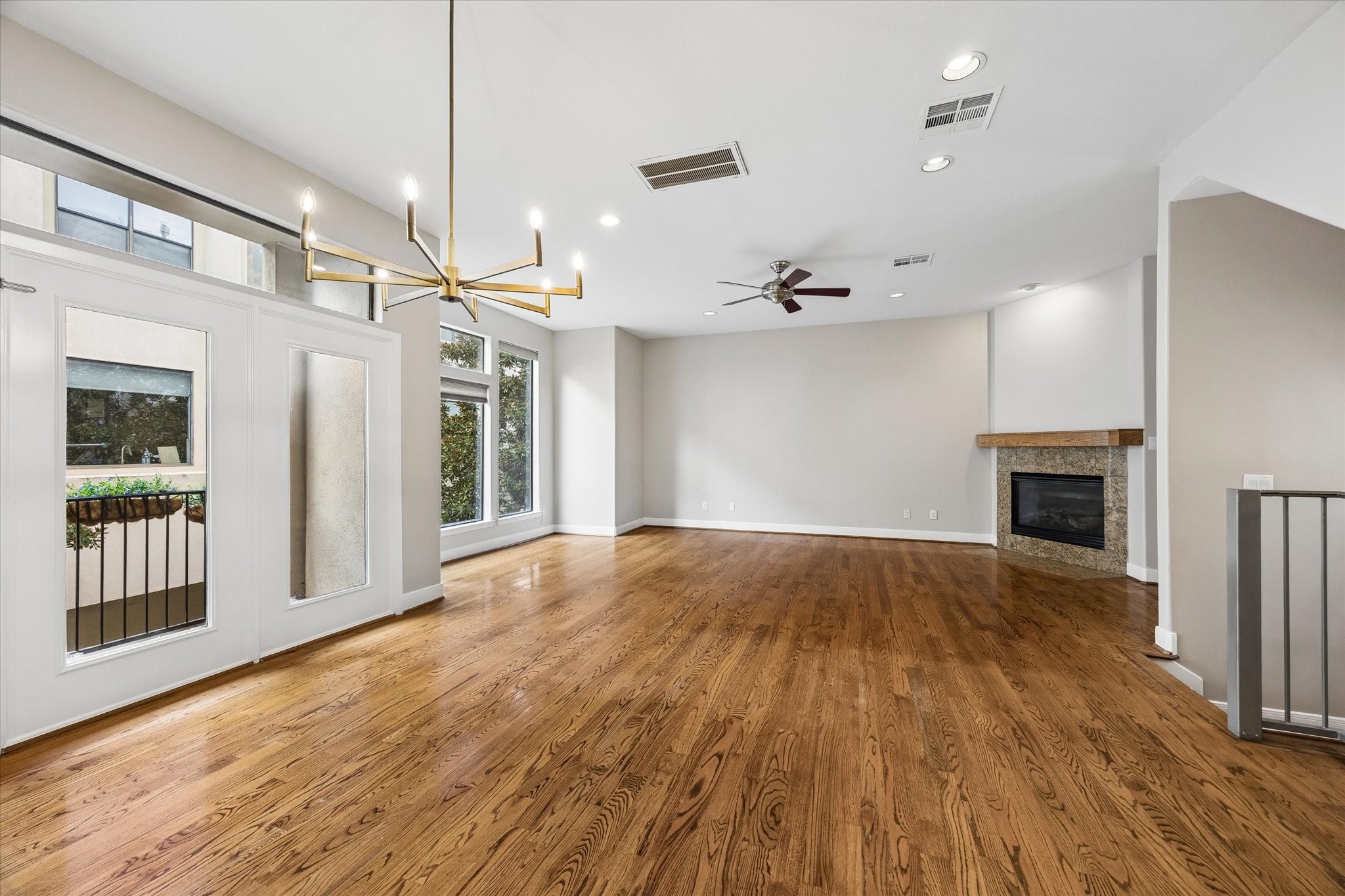 1912 Woodbury Street Property Photo 21