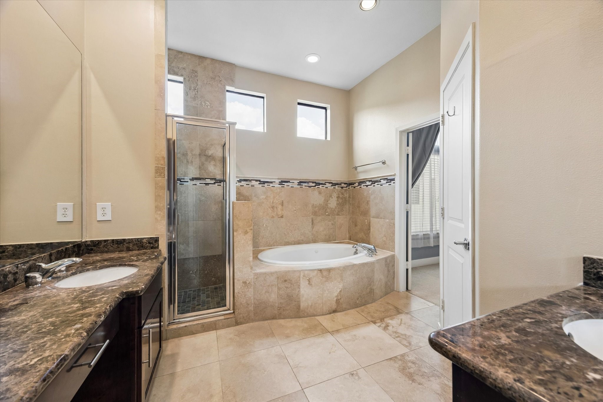 1912 Woodbury Street Property Photo 28