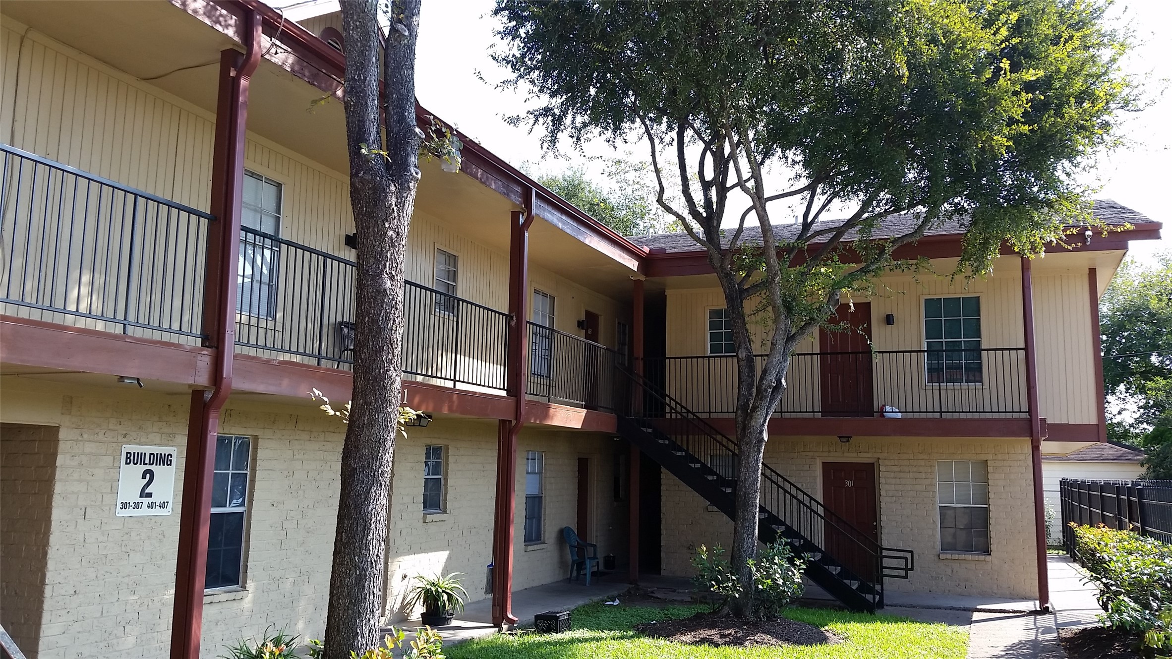 4710 Airport Boulevard 203 Property Photo 1