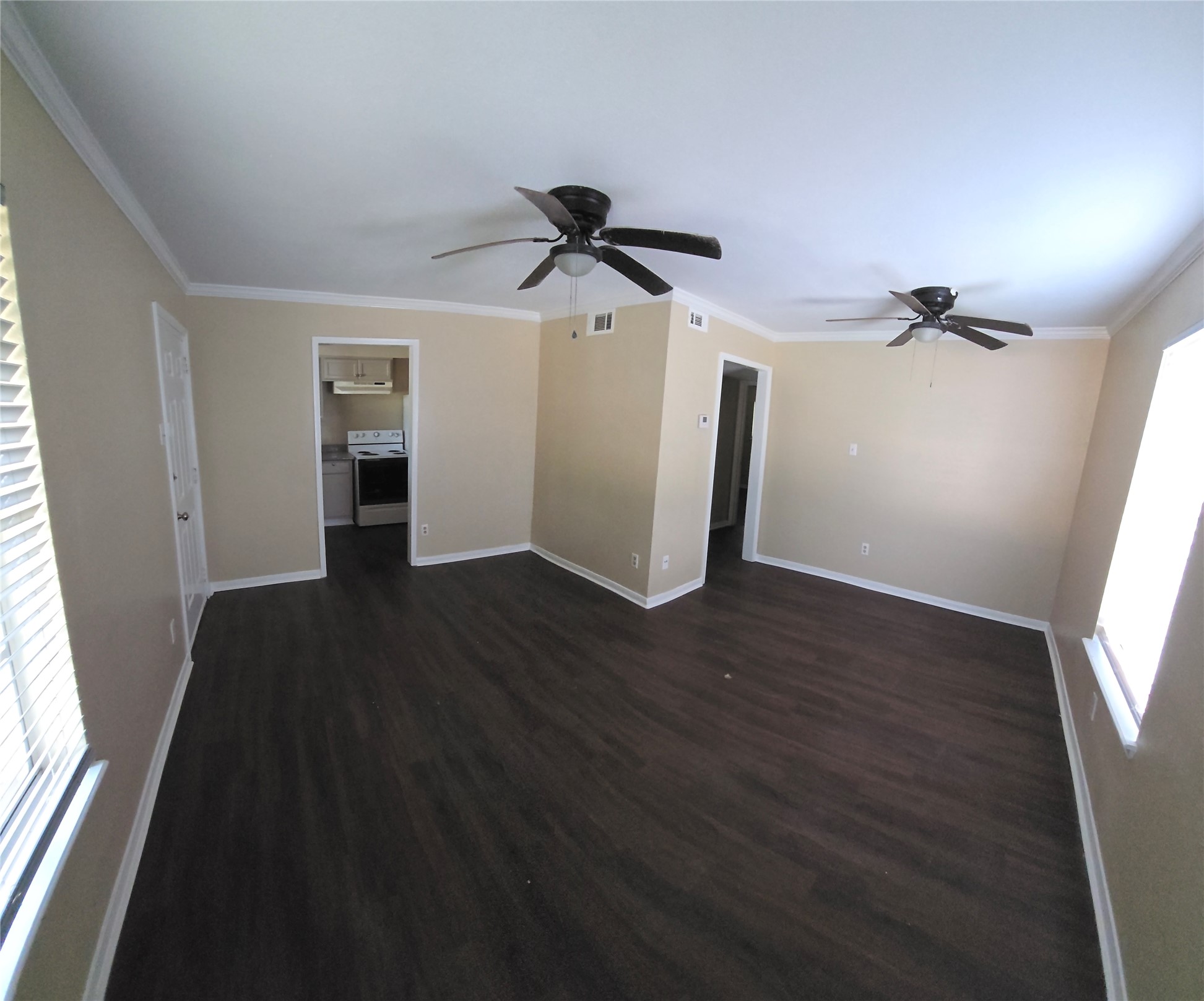 4710 Airport Boulevard 203 Property Photo 8
