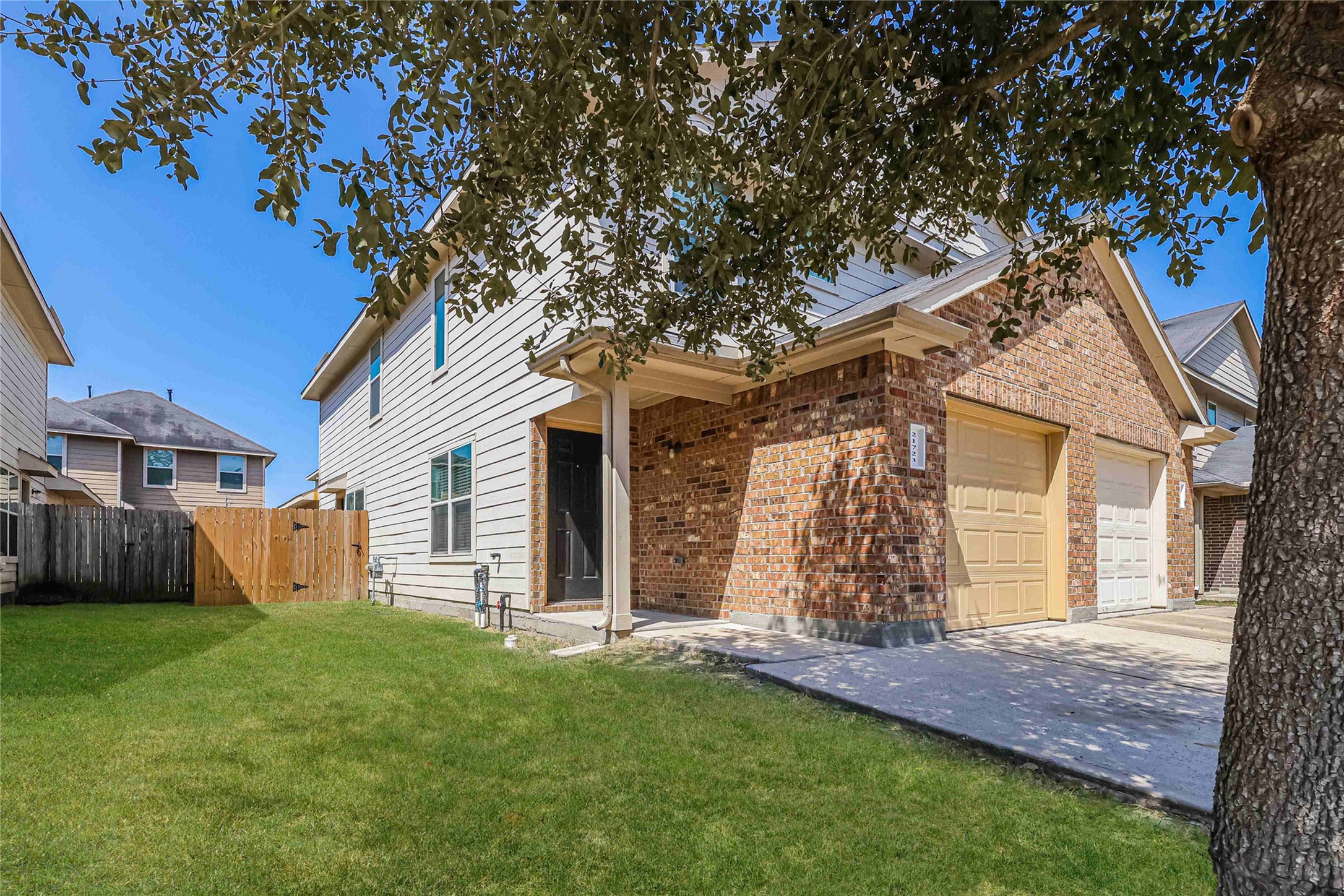 21723 N Werrington Way A Property Photo 3