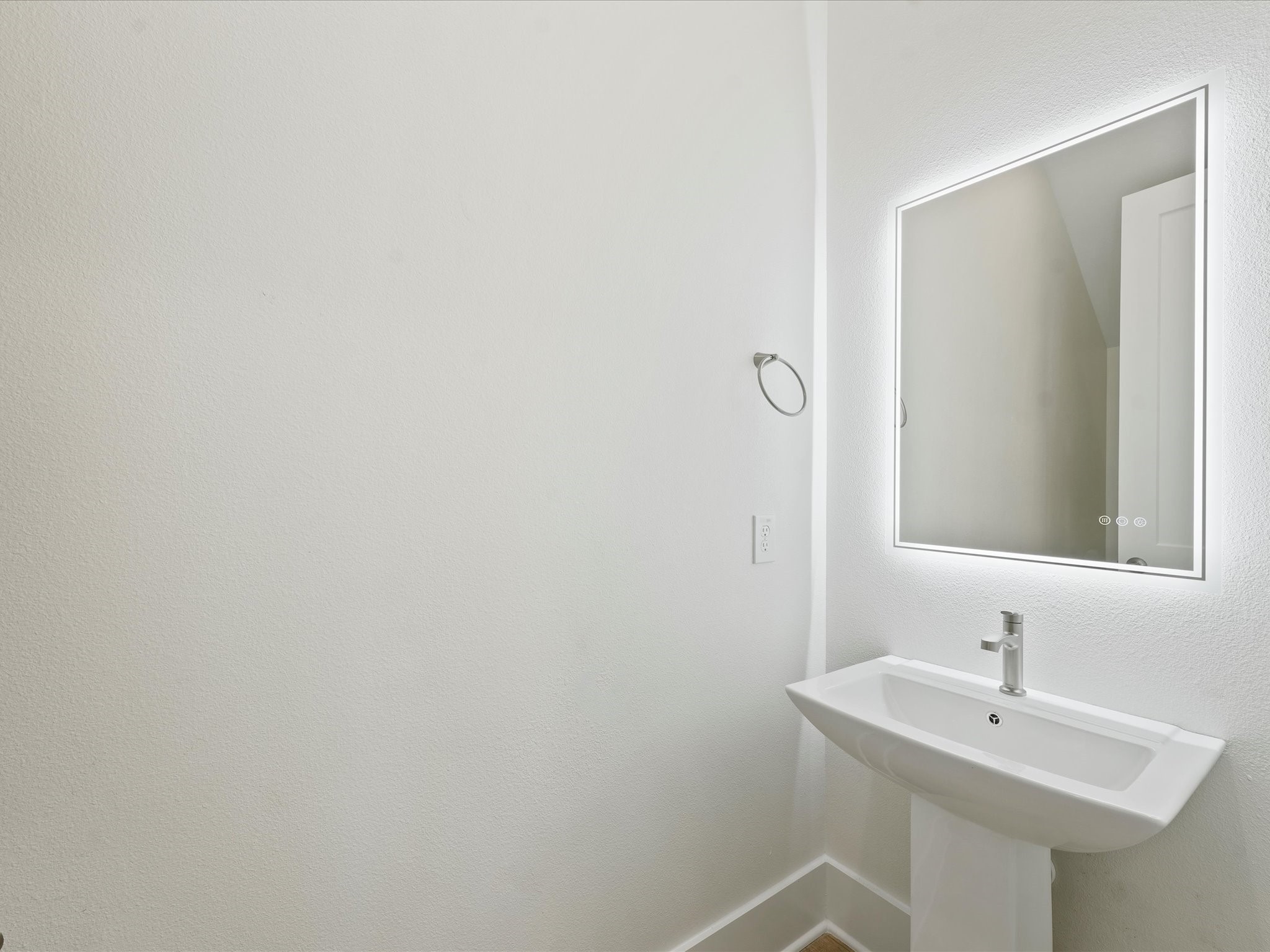 5308 Teodoro Lane Property Photo 12