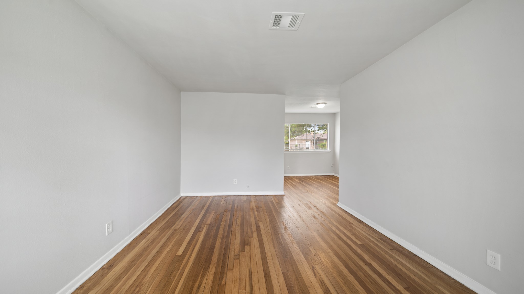 1213 Hector Avenue Property Photo 2
