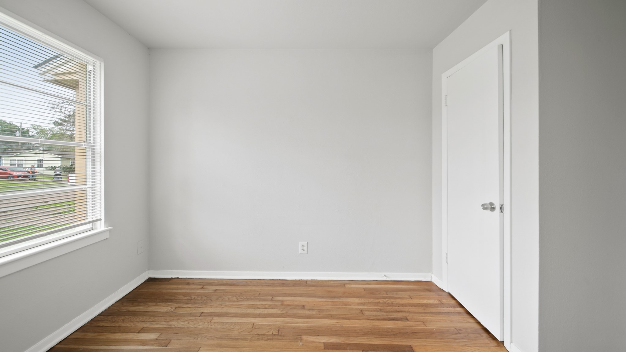 1213 Hector Avenue Property Photo 6