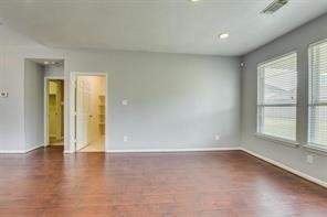 9418 Brackenton Crest Drive Property Photo 7