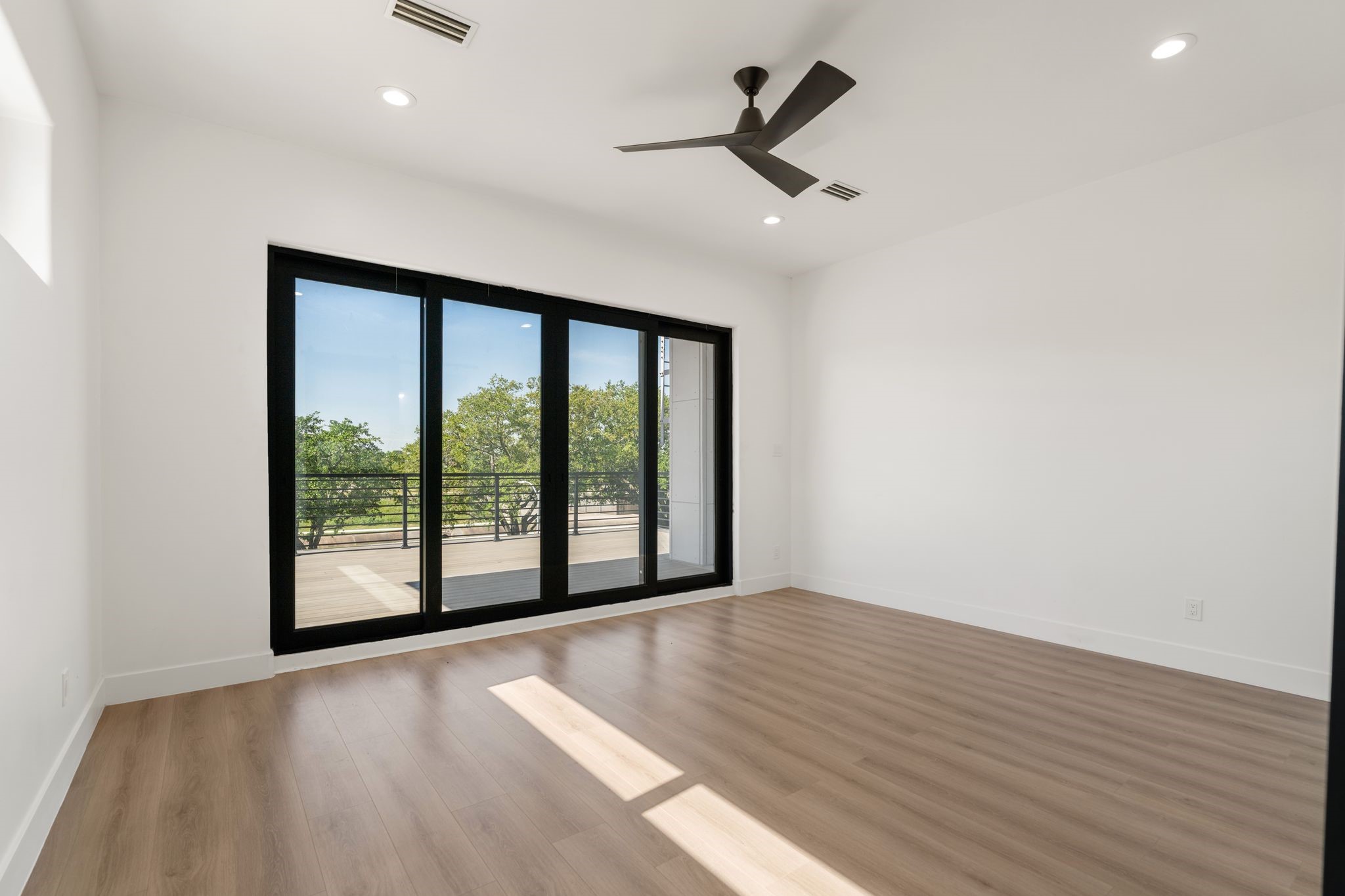 5734 N Braeswood Boulevard Property Photo 29