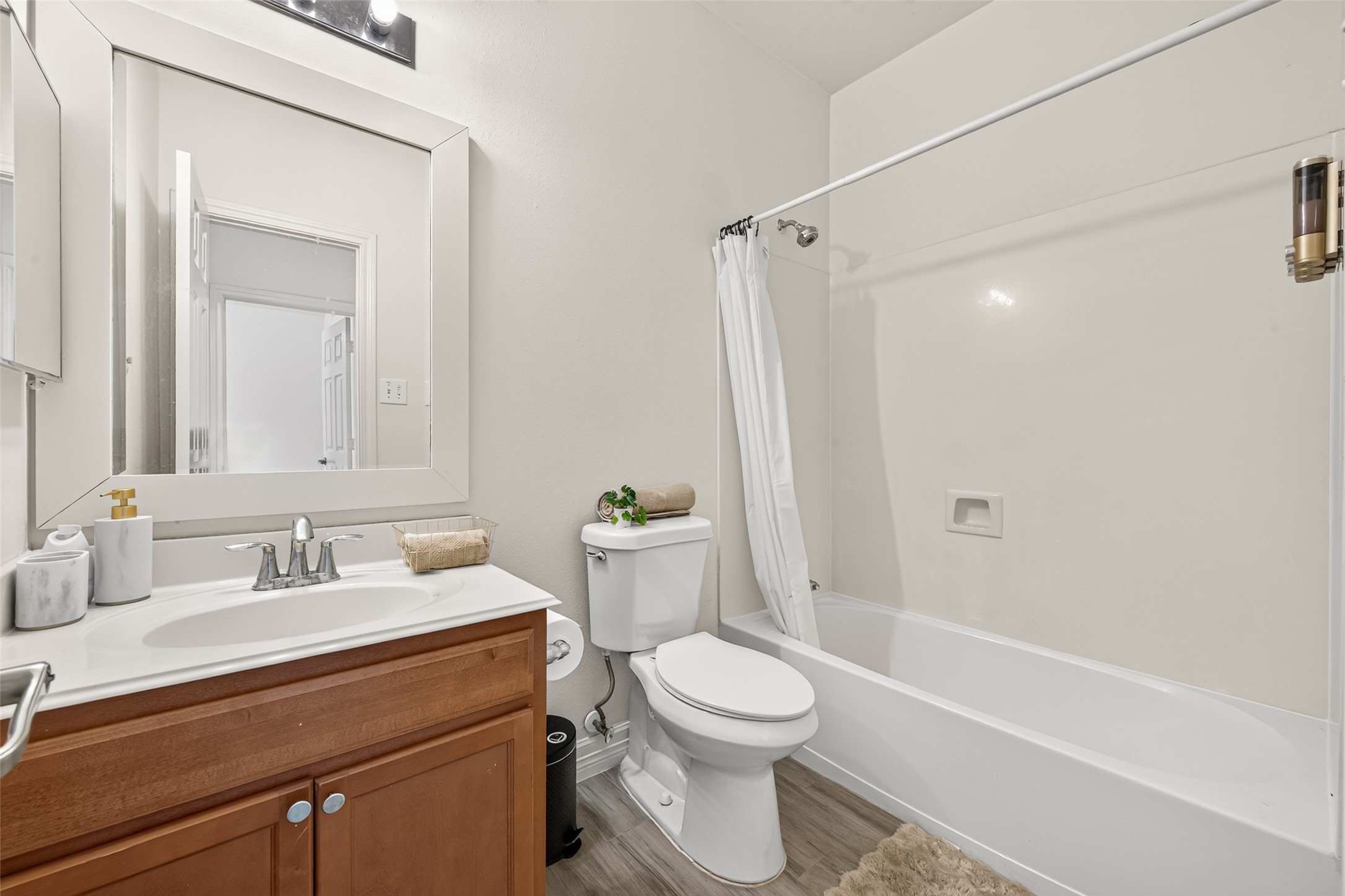 7419 Avalon Trce Property Photo 30