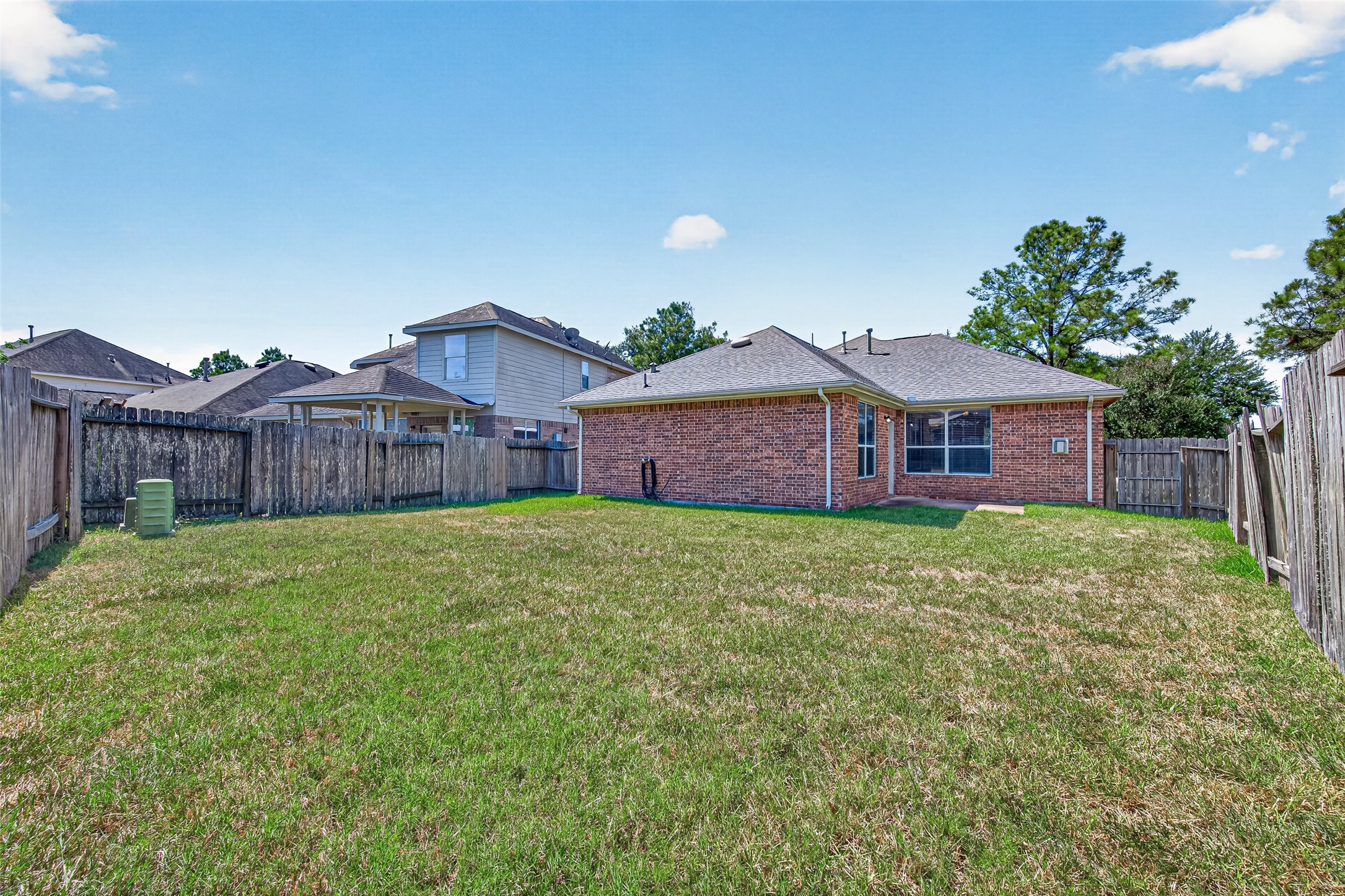 7419 Avalon Trce Property Photo 37