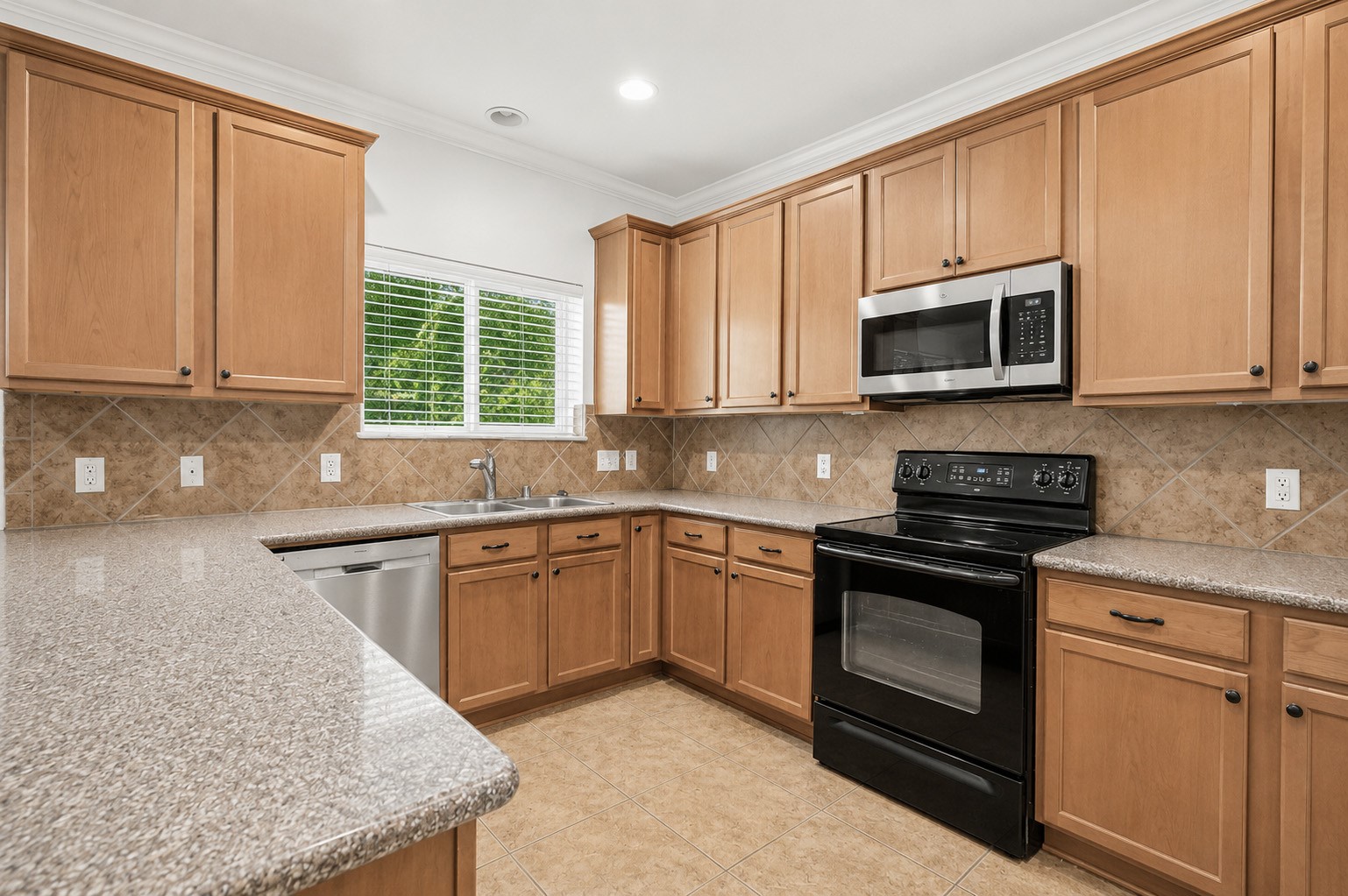 174 Spindle Tree Circle Property Photo 21
