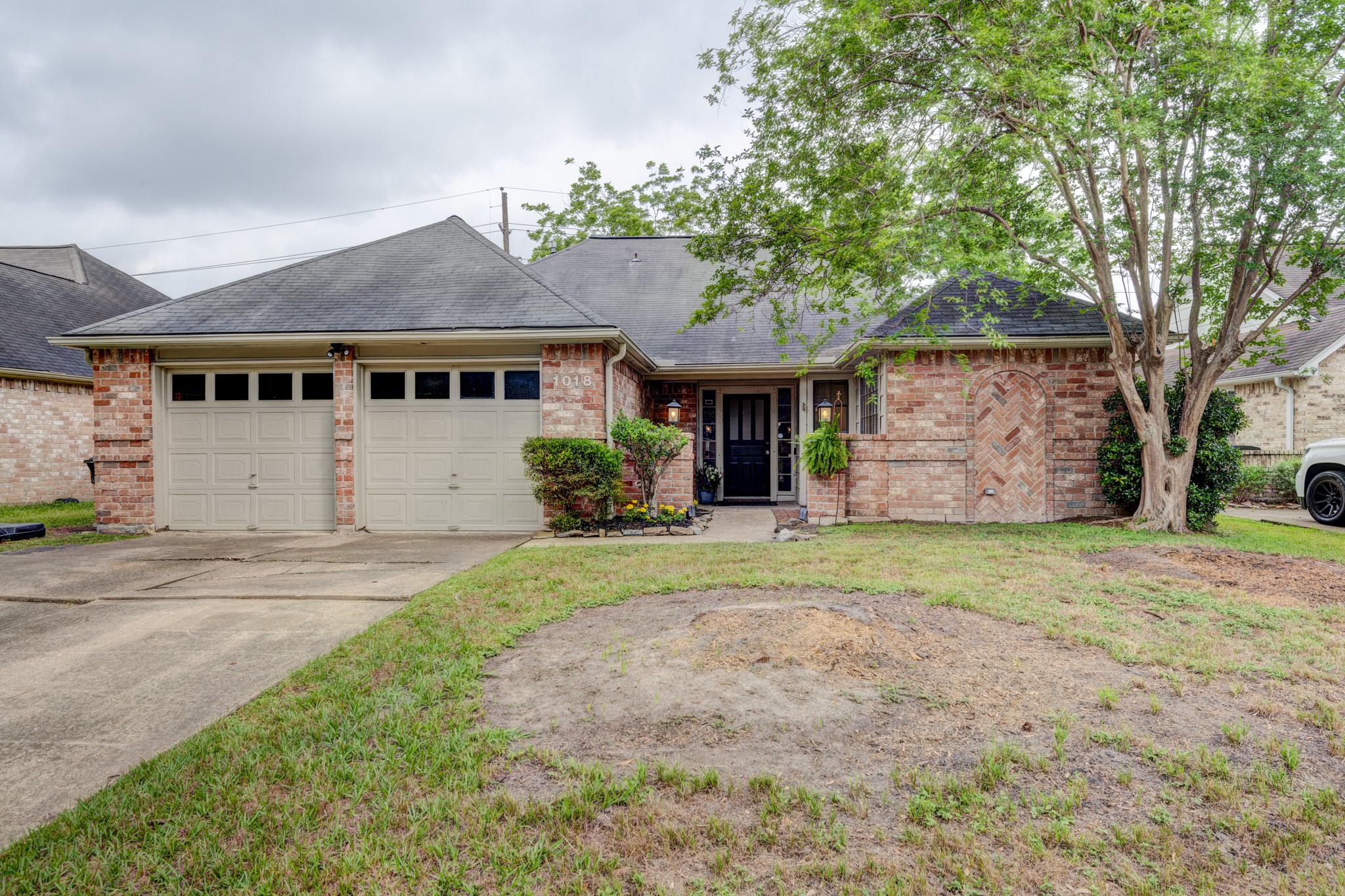 1018 Cascade Creek Drive Property Photo 1