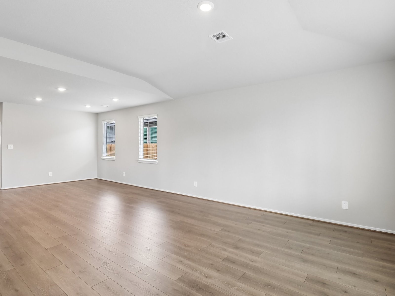 5228 Redbud Valley Drive Property Photo 8