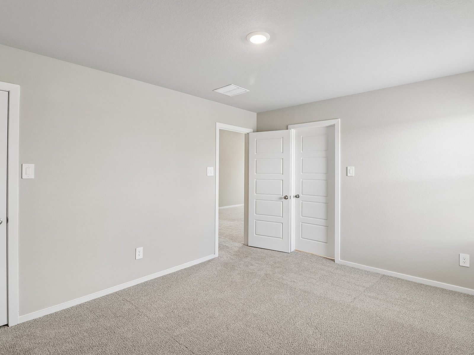5228 Redbud Valley Drive Property Photo 18