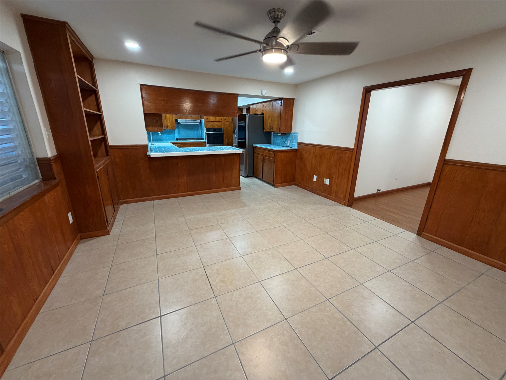 2015 51st Street Property Photo 8